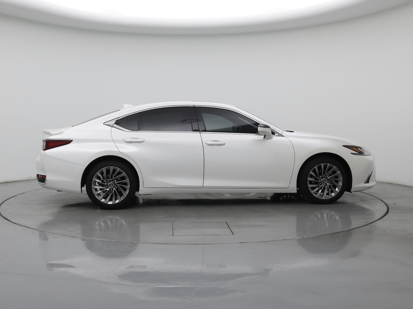 2025 Lexus ES Hybrid 300h Luxury - Photo 8