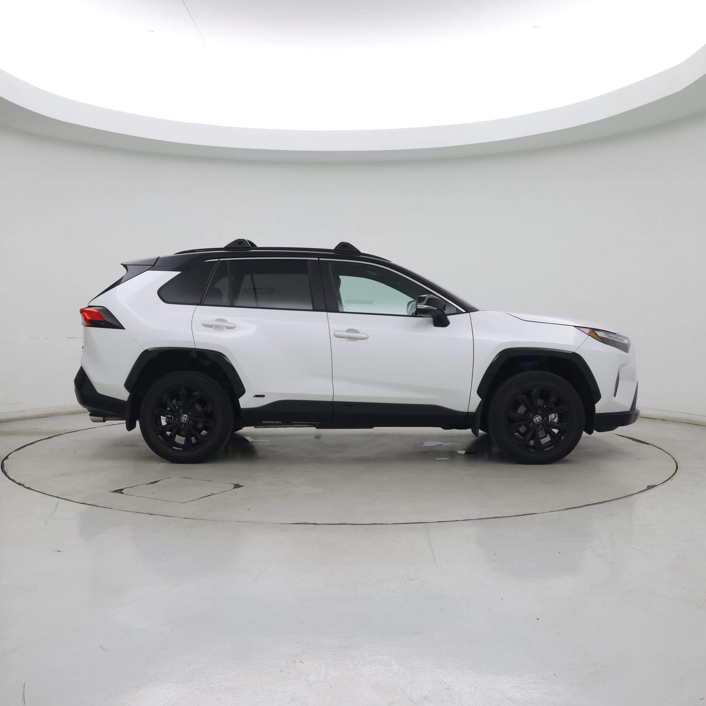 Thumbnail: 2025 Toyota RAV4 - 7