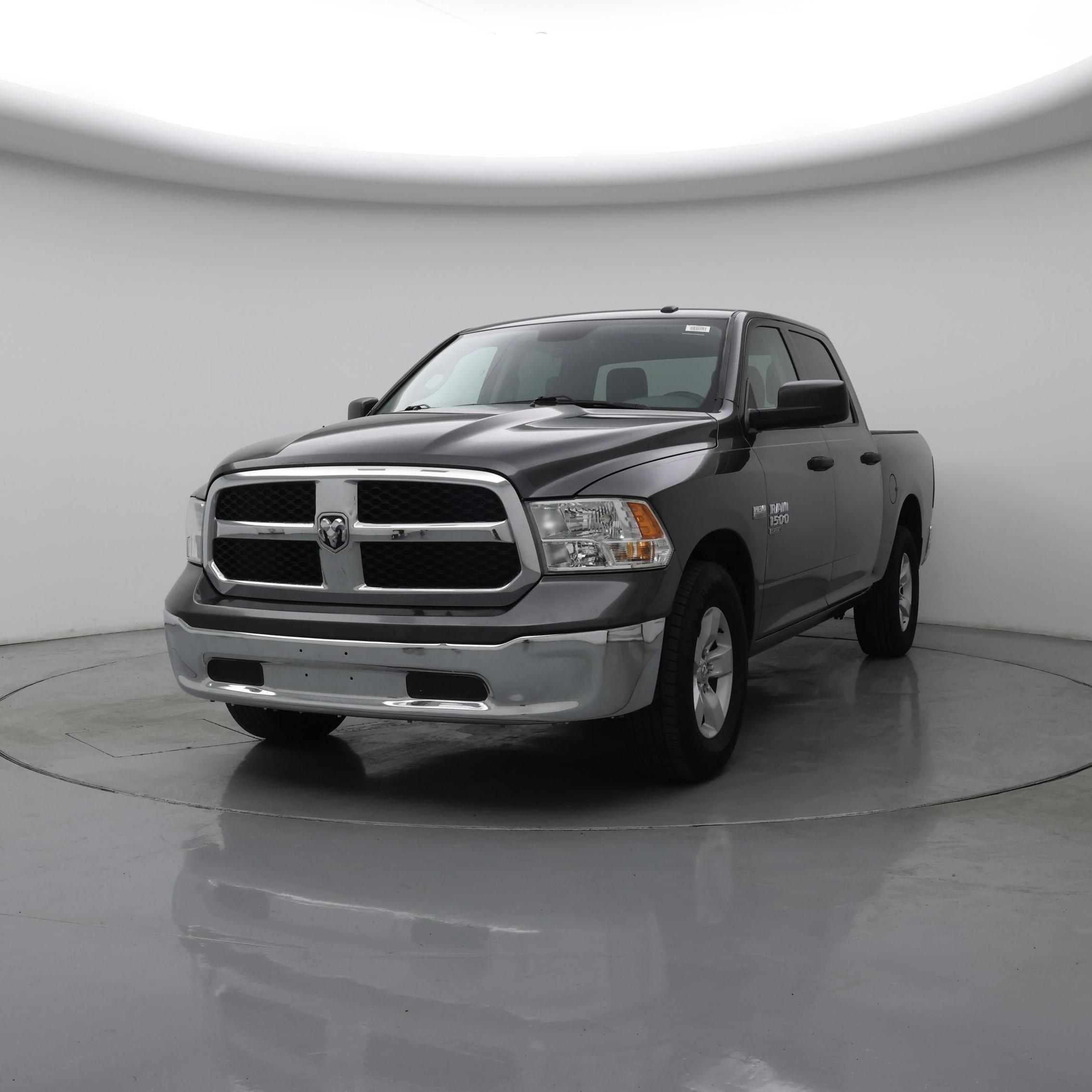 Thumbnail: 2020 RAM 1500 Classic - 4