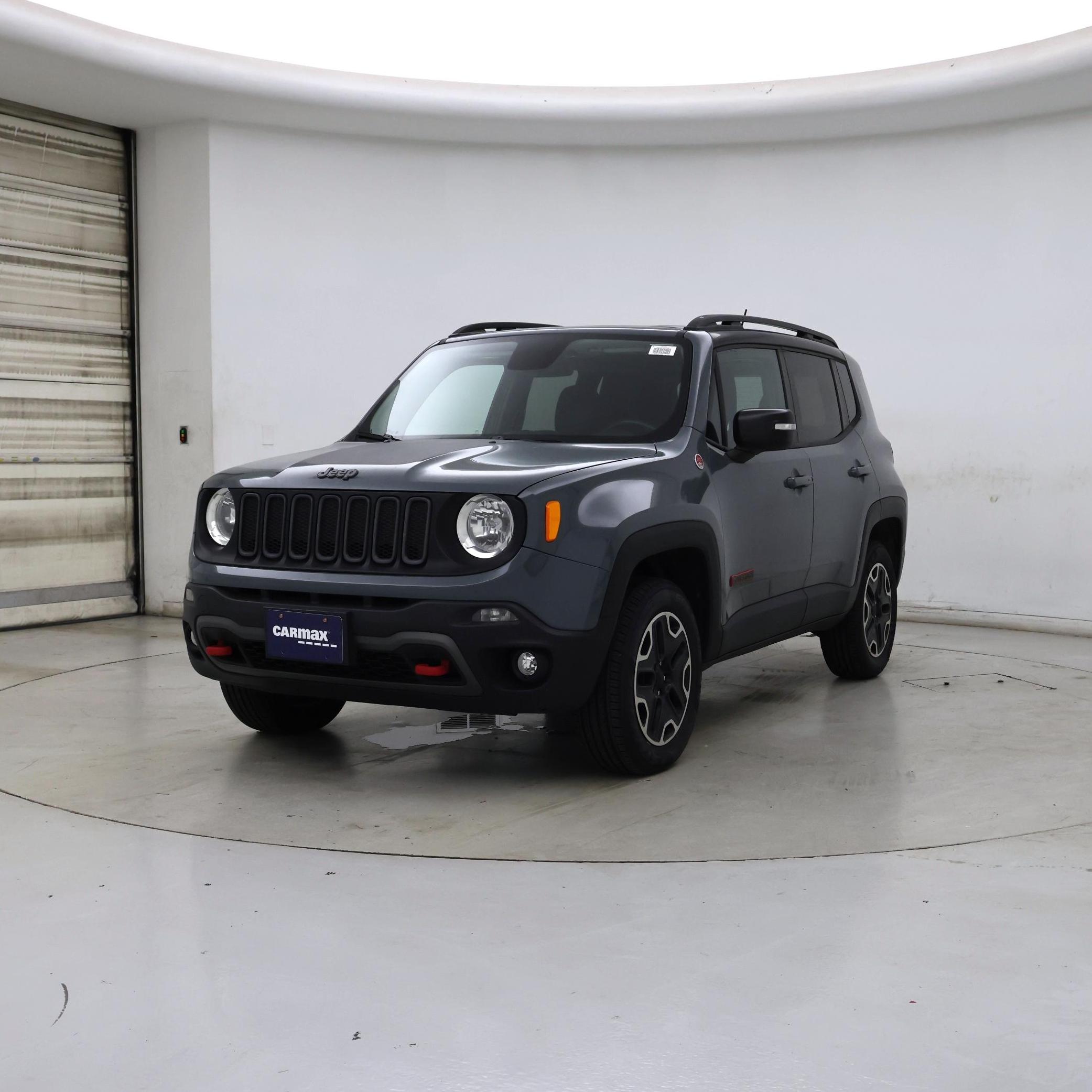 Thumbnail: 2016 Jeep Renegade - 4