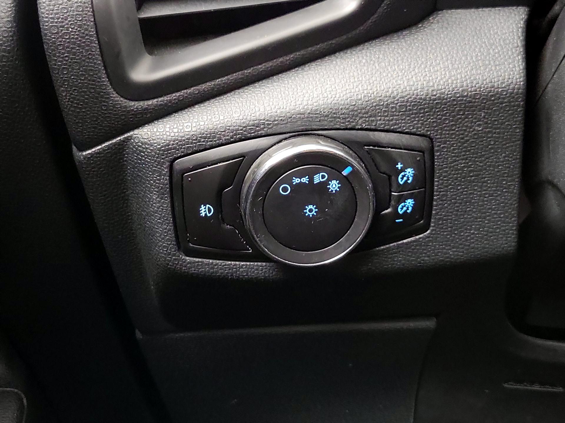 Thumbnail: 2019 Ford EcoSport - 13