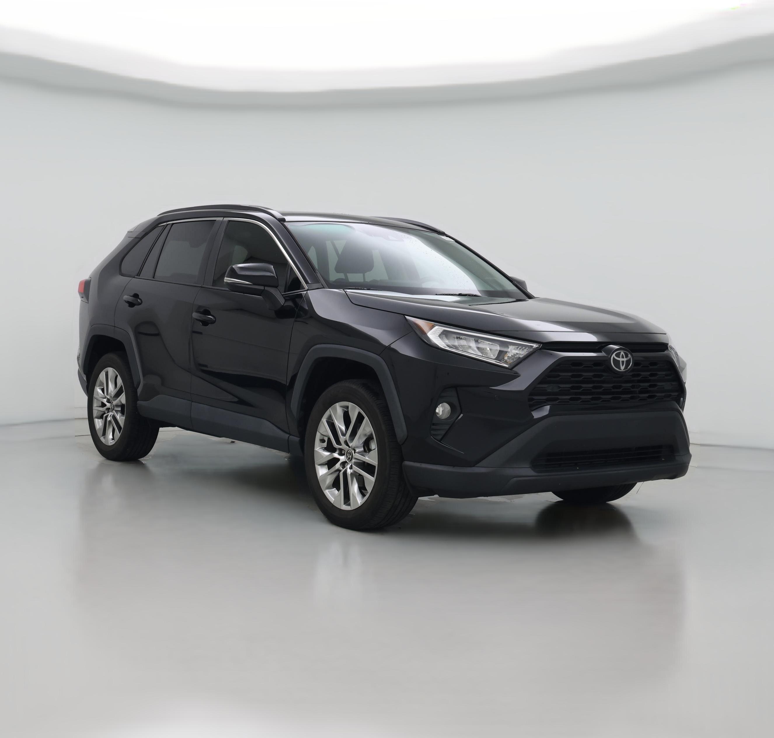 Thumbnail: 2021 Toyota RAV4 - 1