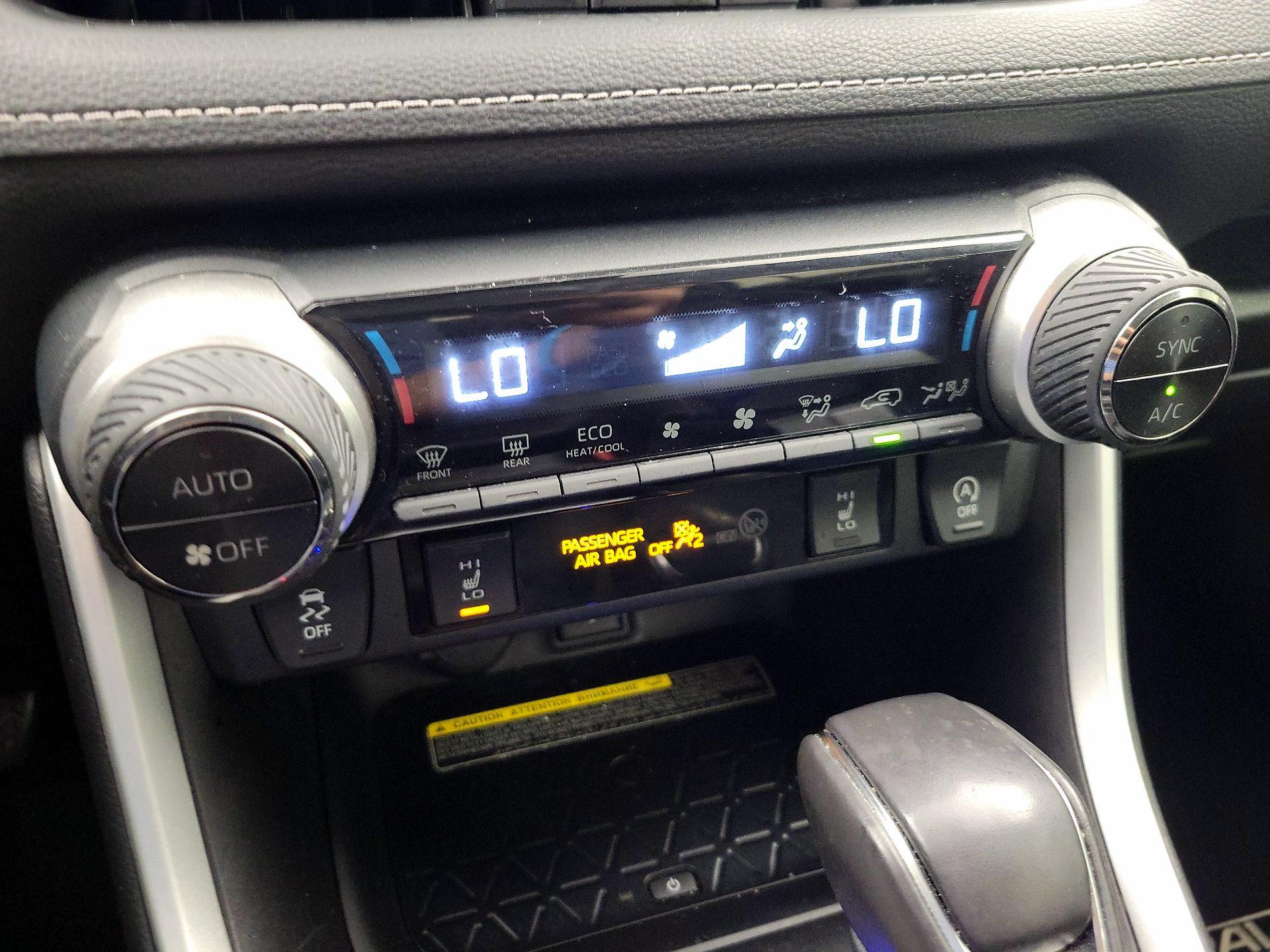 Thumbnail: 2021 Toyota RAV4 - 16