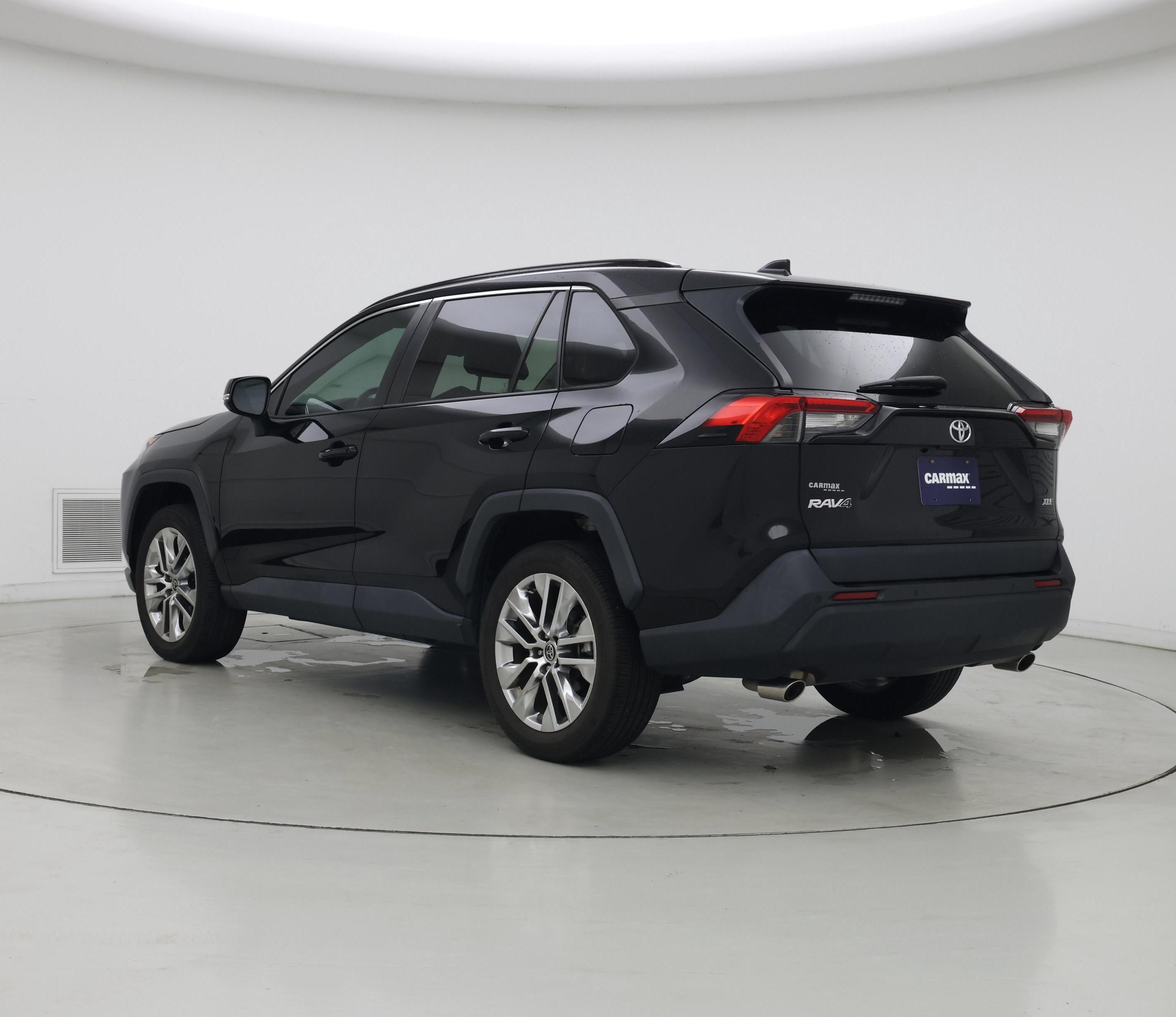 Thumbnail: 2021 Toyota RAV4 - 2
