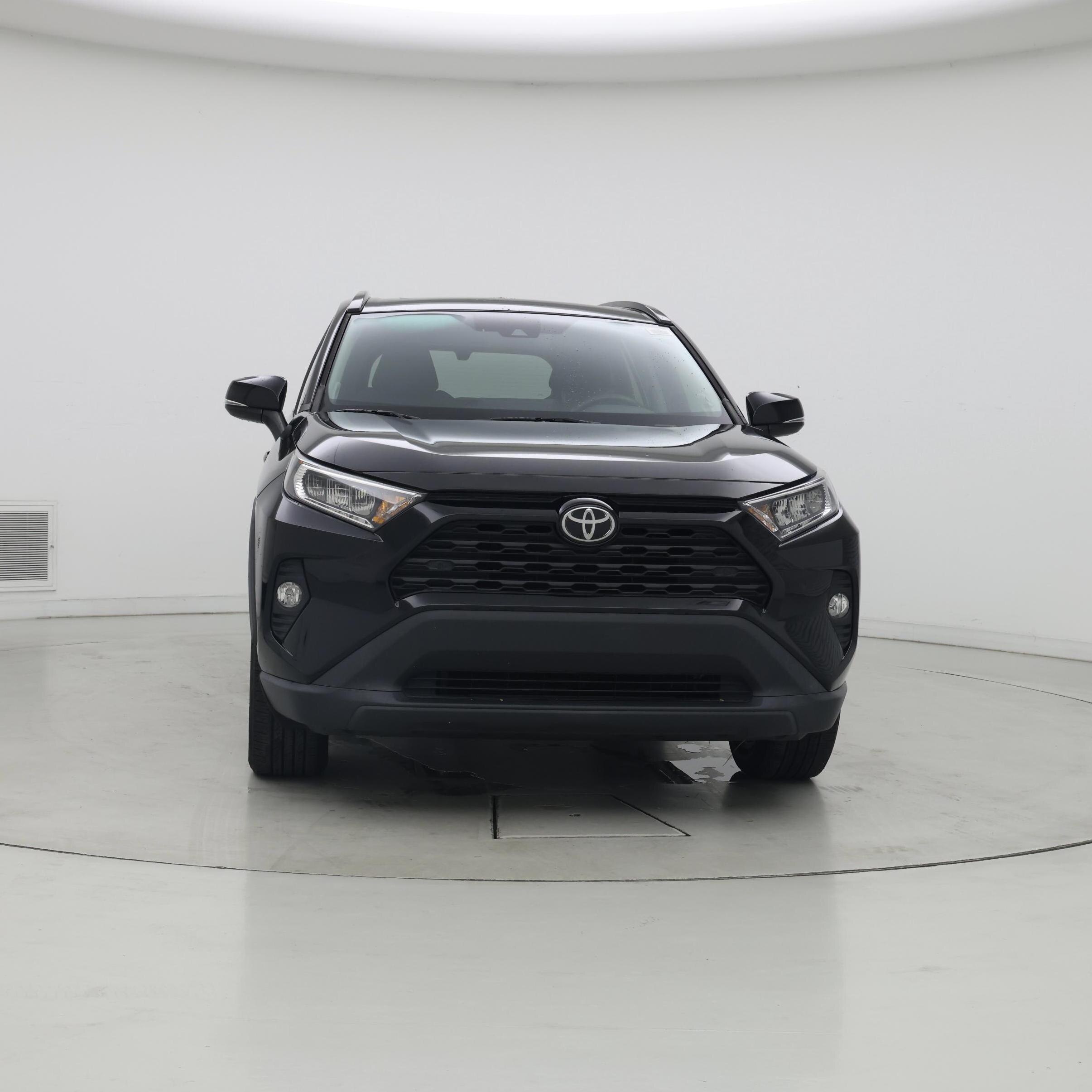 Thumbnail: 2021 Toyota RAV4 - 5