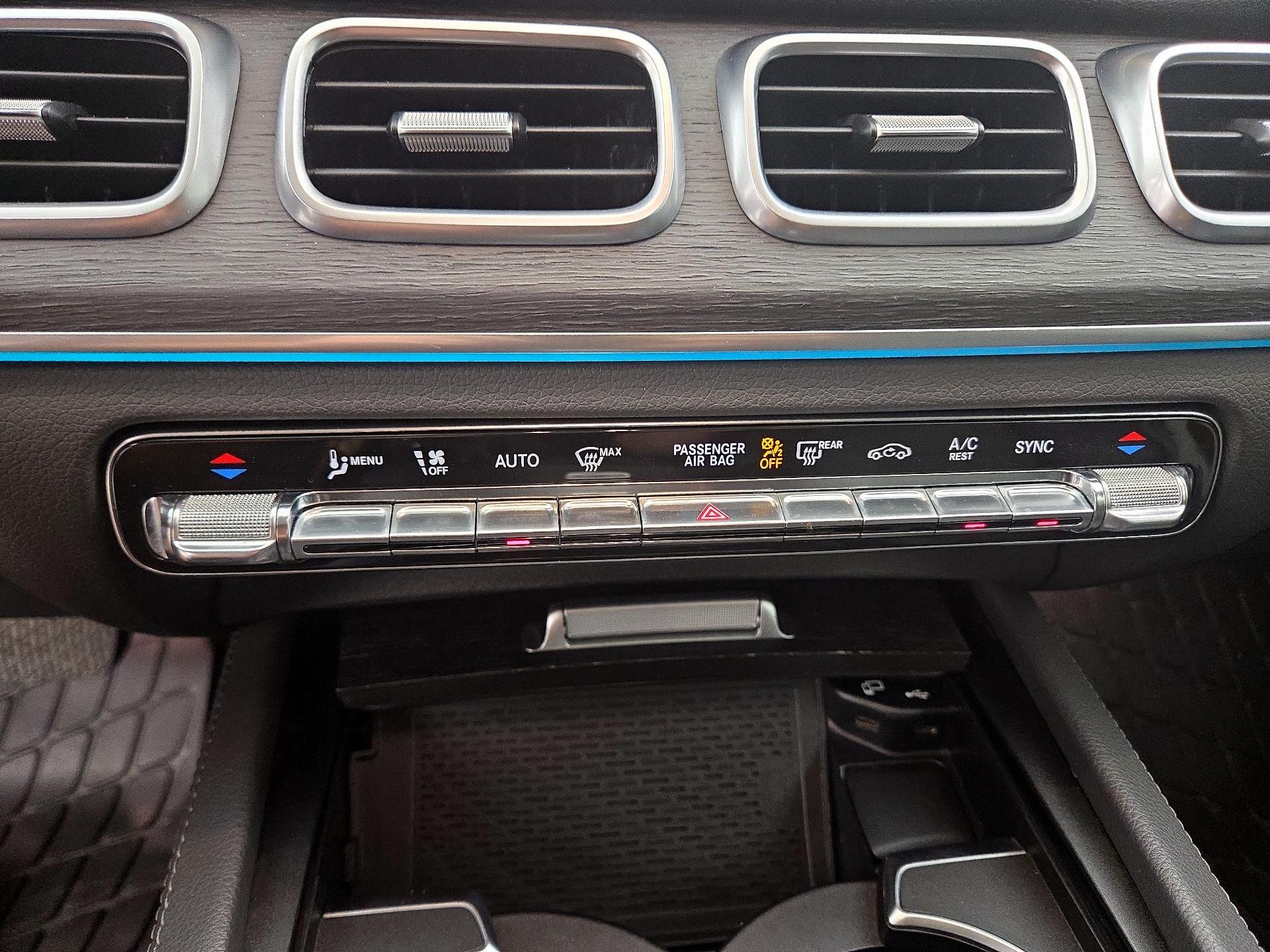 Thumbnail: 2020 Mercedes-Benz GLE - 17