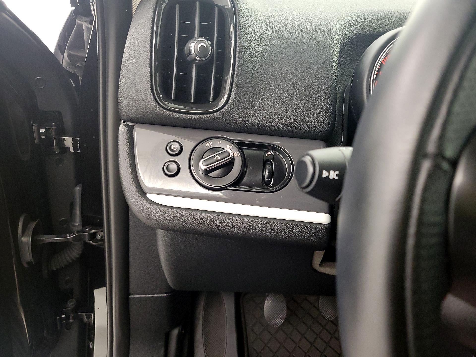 Thumbnail: 2019 MINI Cooper Countryman - 13