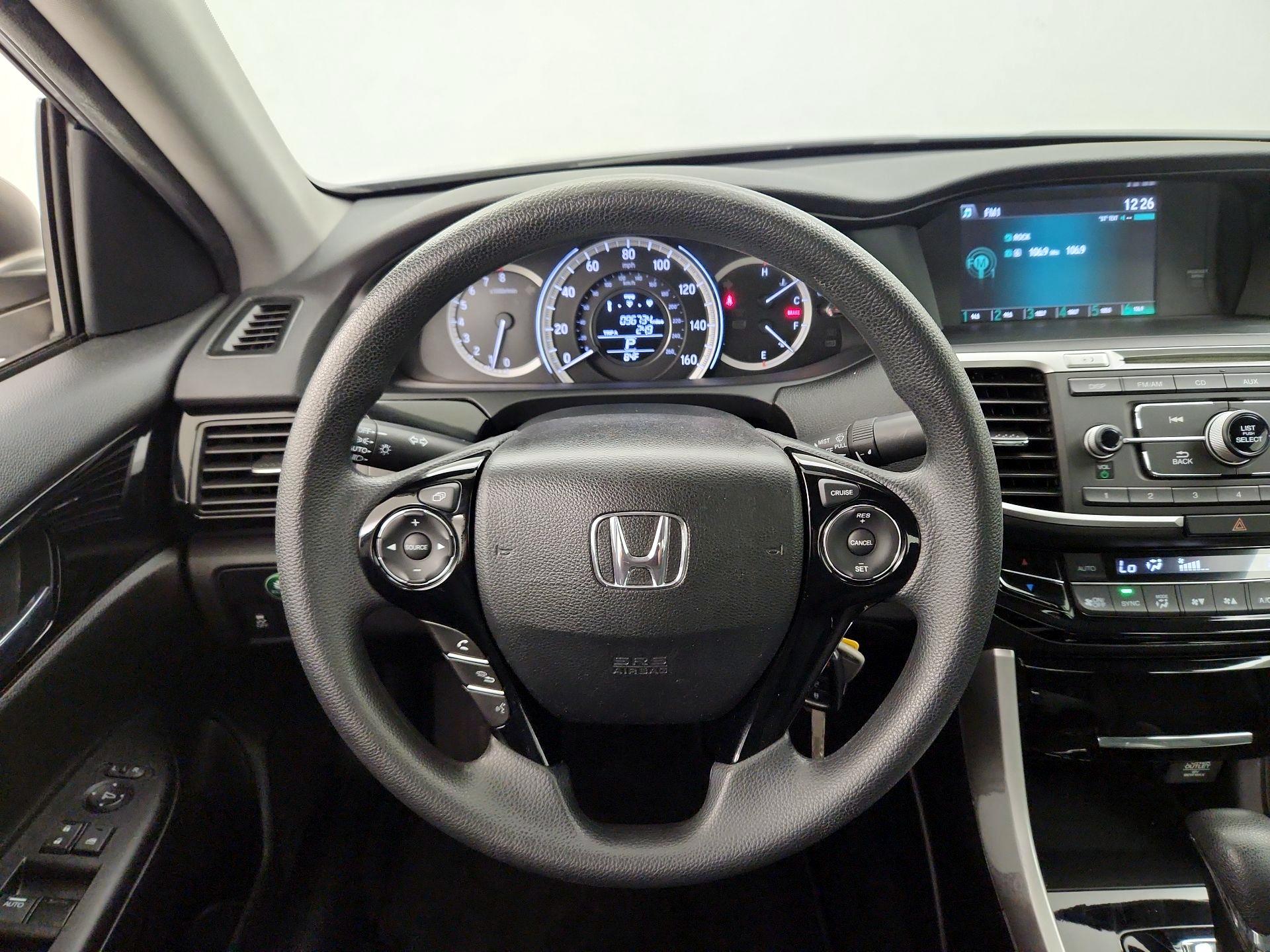Thumbnail: 2016 Honda Accord - 10