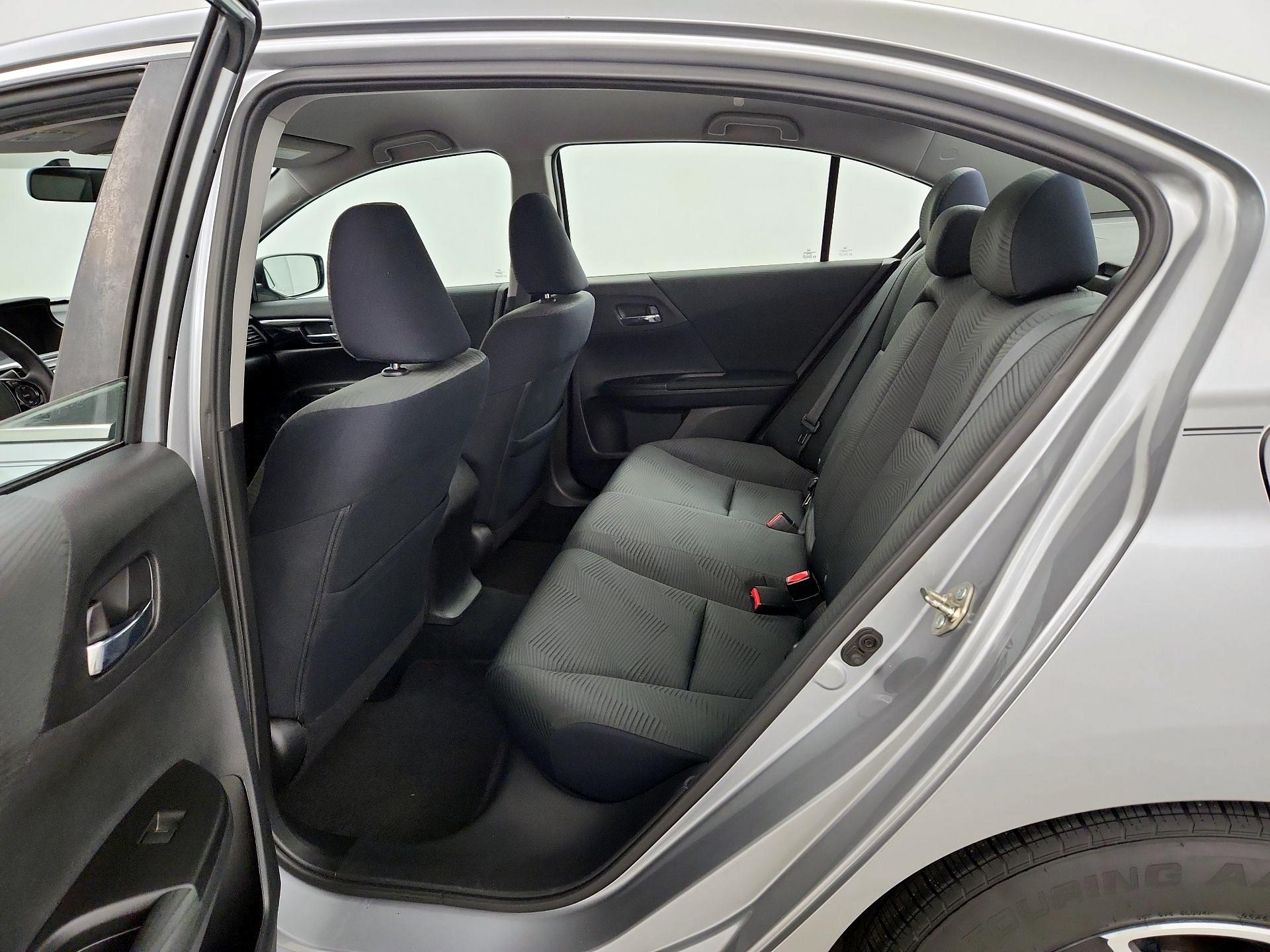 Thumbnail: 2016 Honda Accord - 19