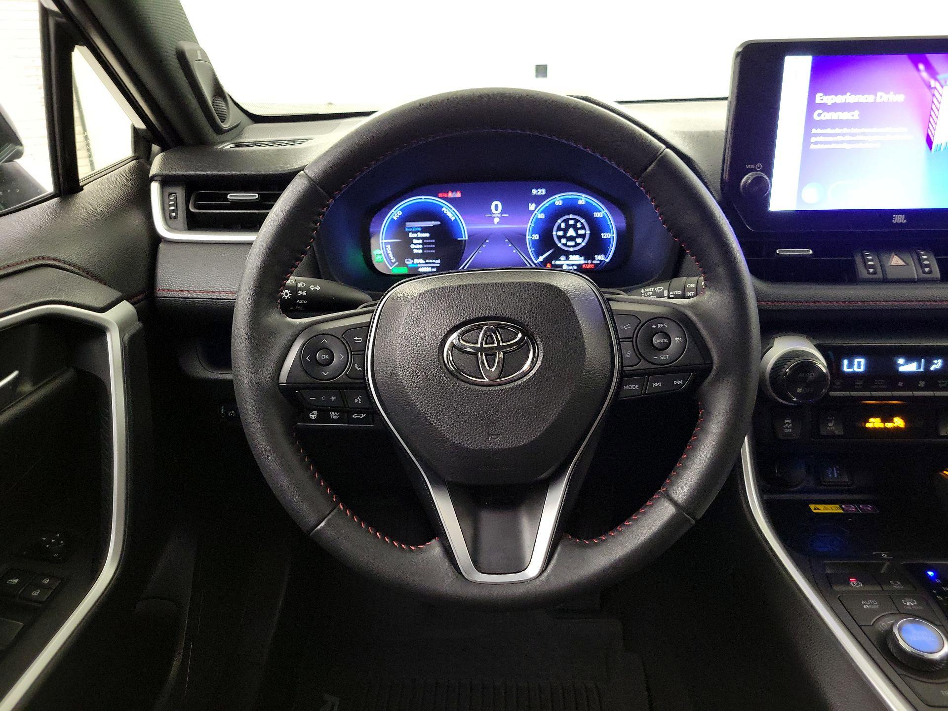 Thumbnail: 2024 Toyota RAV4 - 10