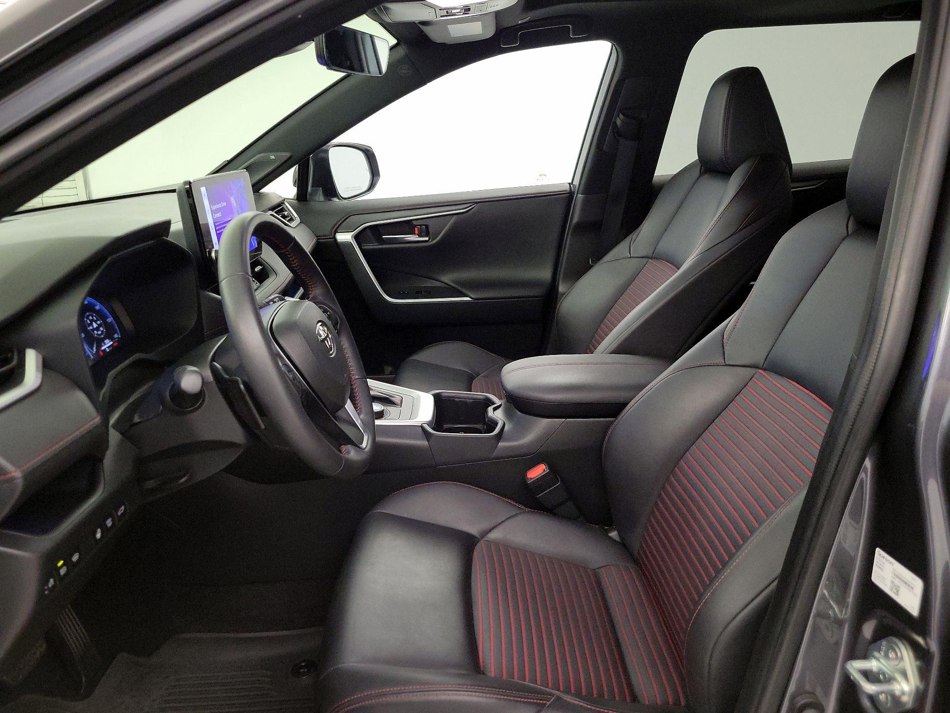 Thumbnail: 2024 Toyota RAV4 - 11