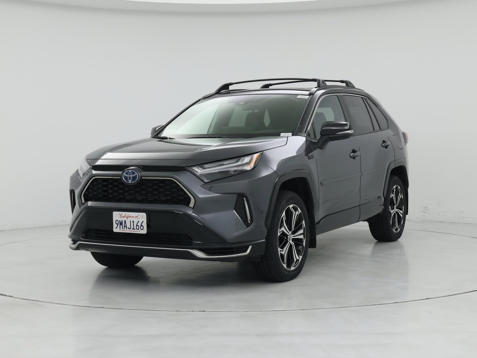 2024 Toyota RAV4 XSE - Photo 5
