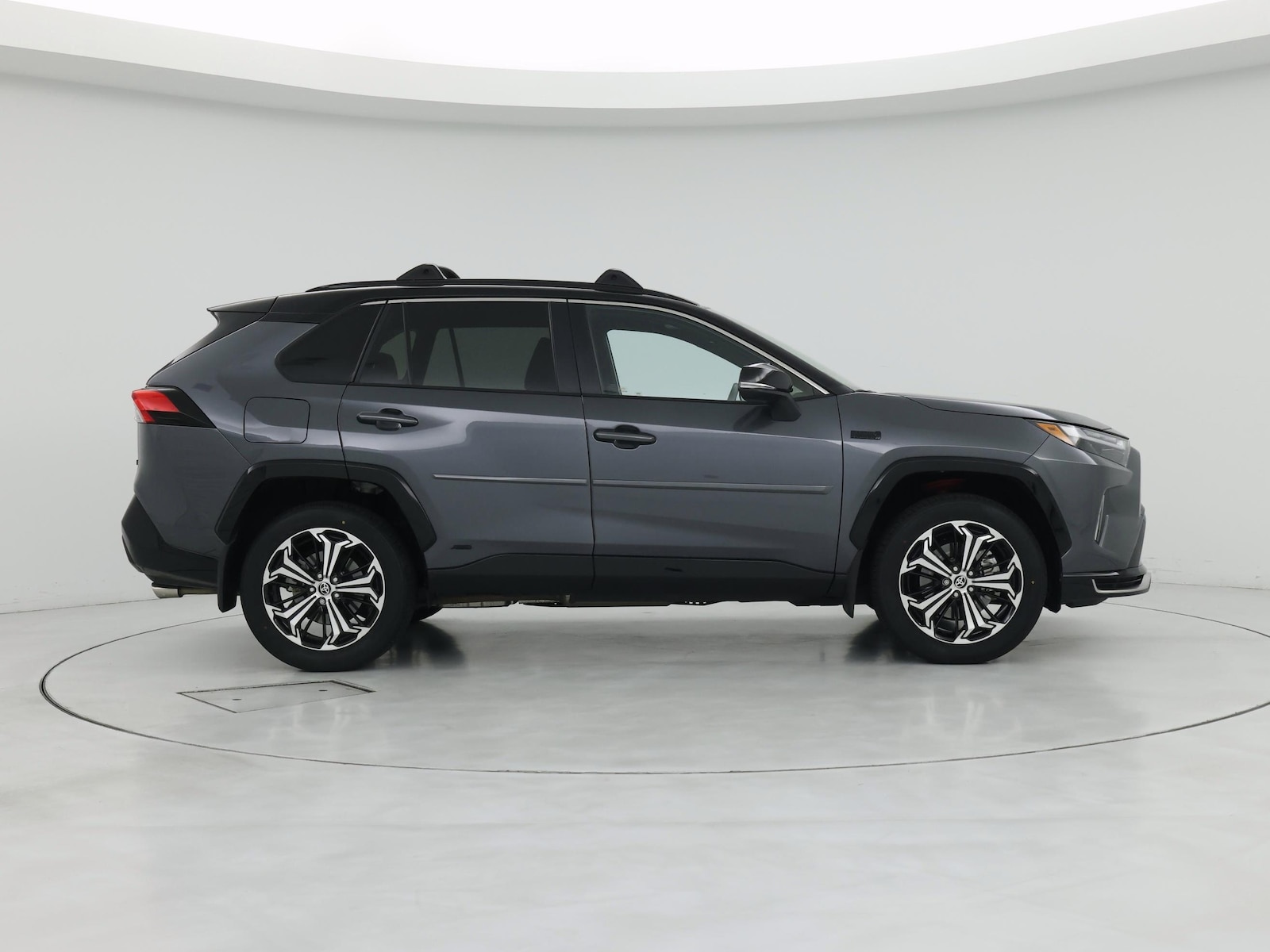 2024 Toyota RAV4 XSE - Photo 8