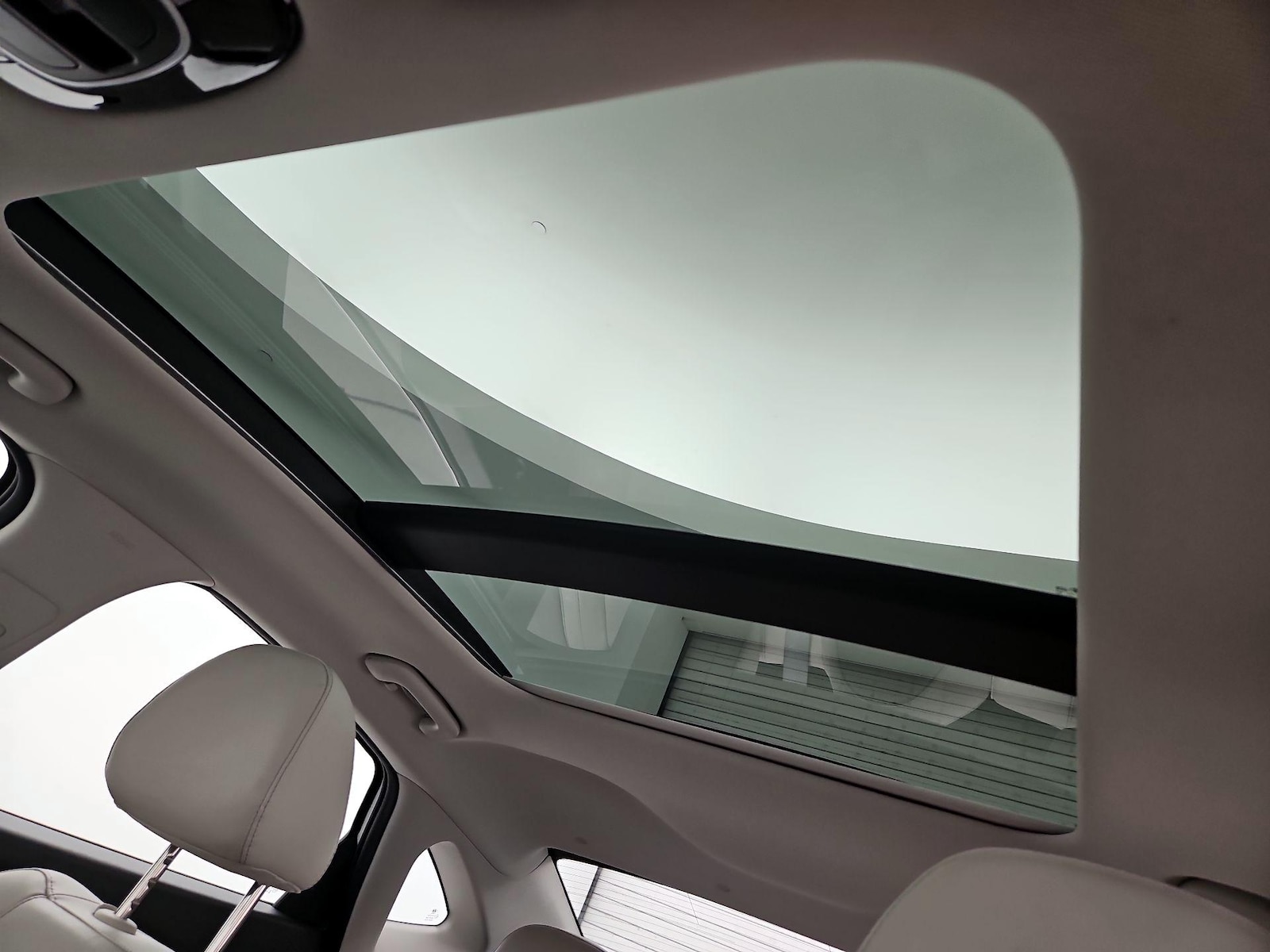 Panoramic Sunroof