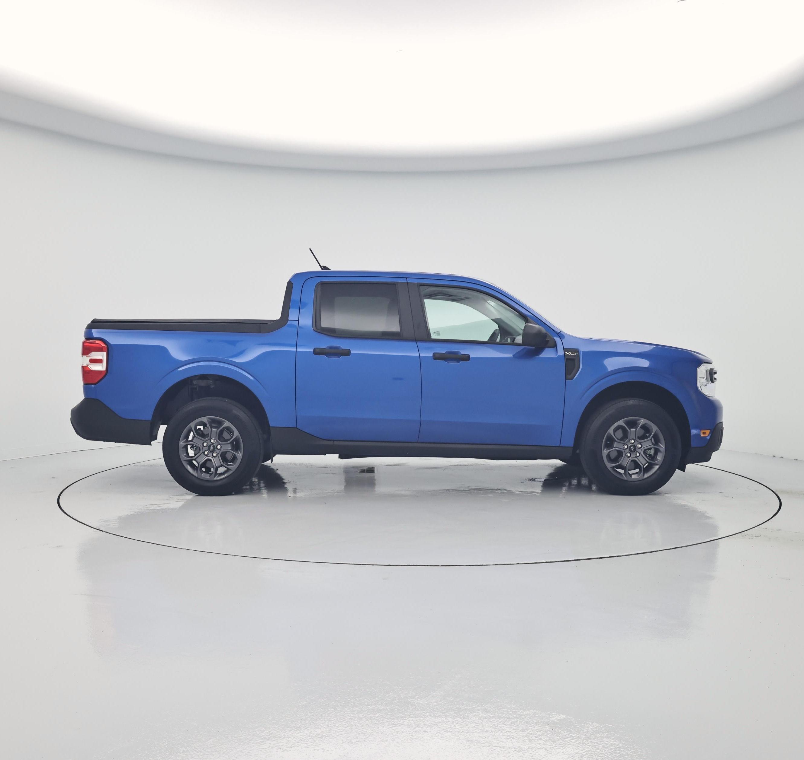 Thumbnail: 2022 Ford Maverick - 7