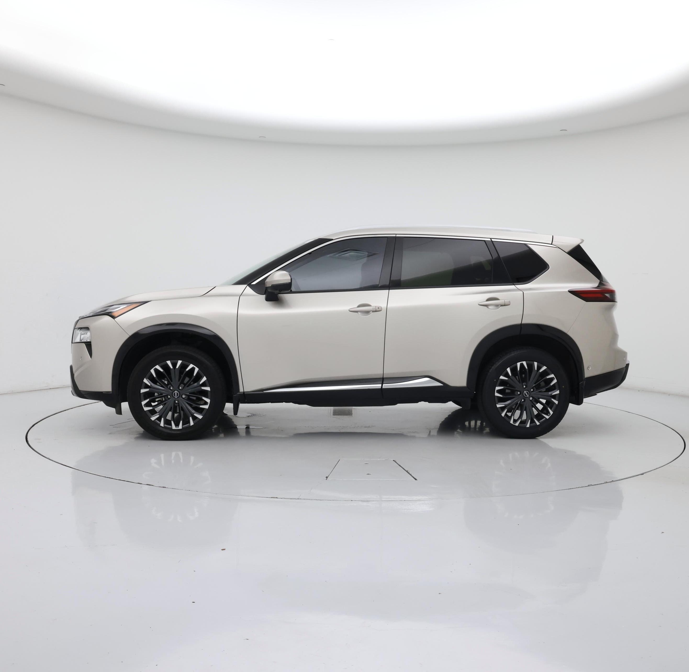 Thumbnail: 2024 Nissan Rogue - 3