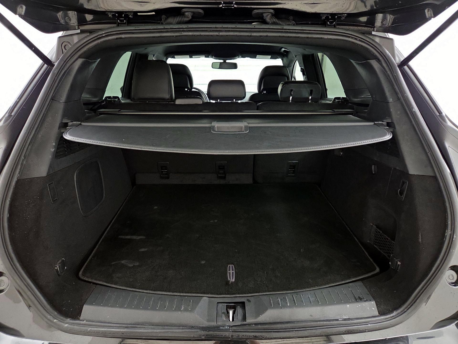 Thumbnail: 2015 Lincoln MKC - 20