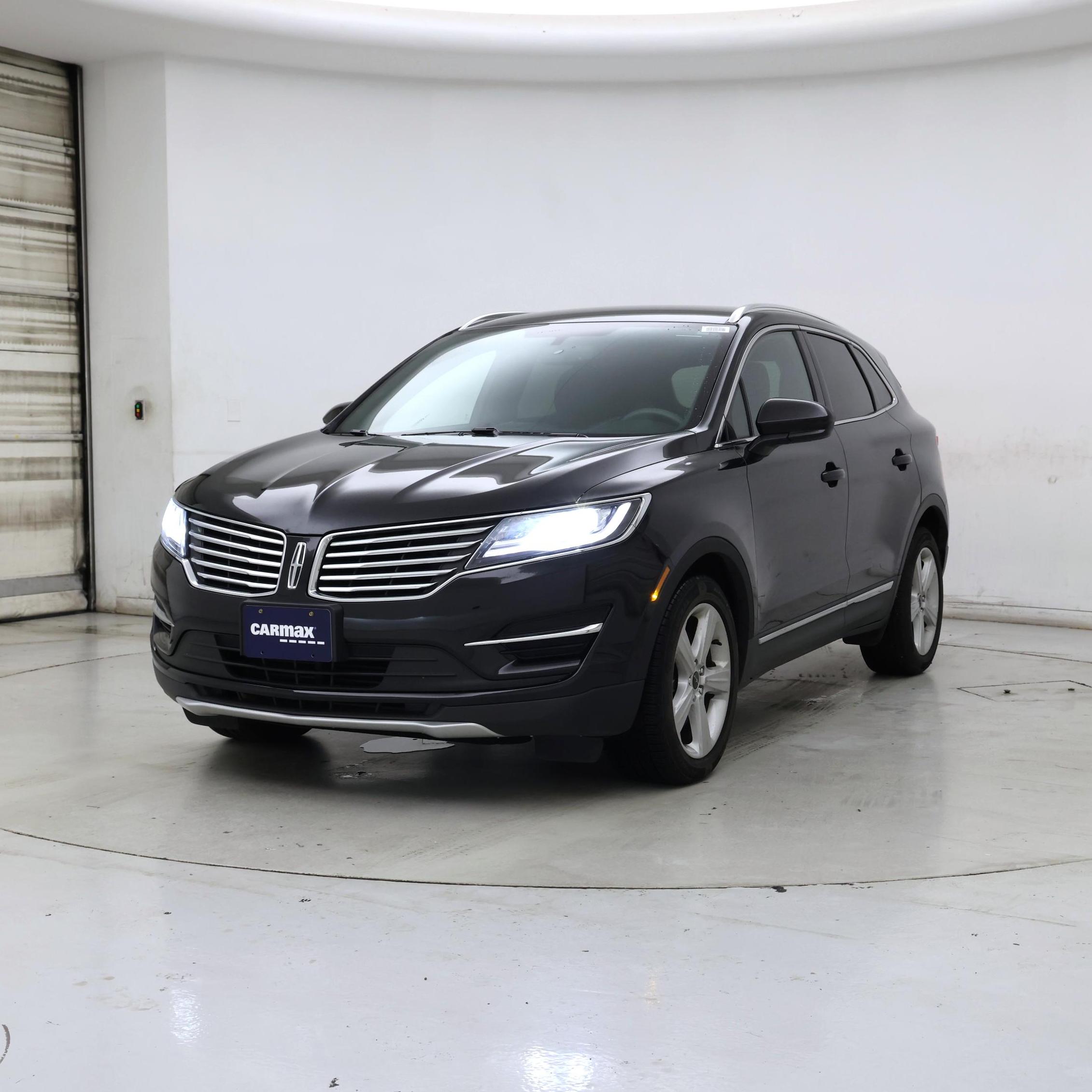Thumbnail: 2015 Lincoln MKC - 4