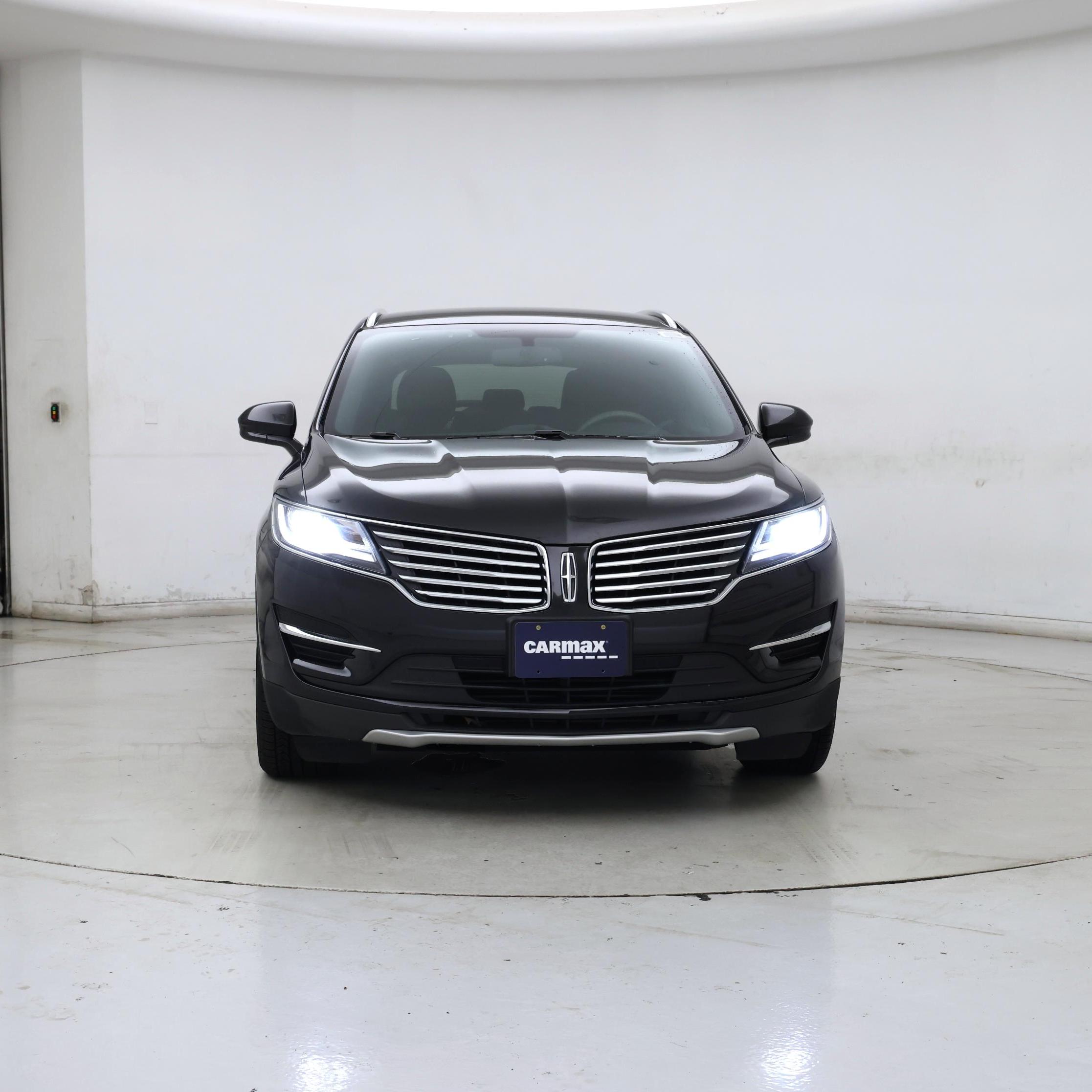 Thumbnail: 2015 Lincoln MKC - 5
