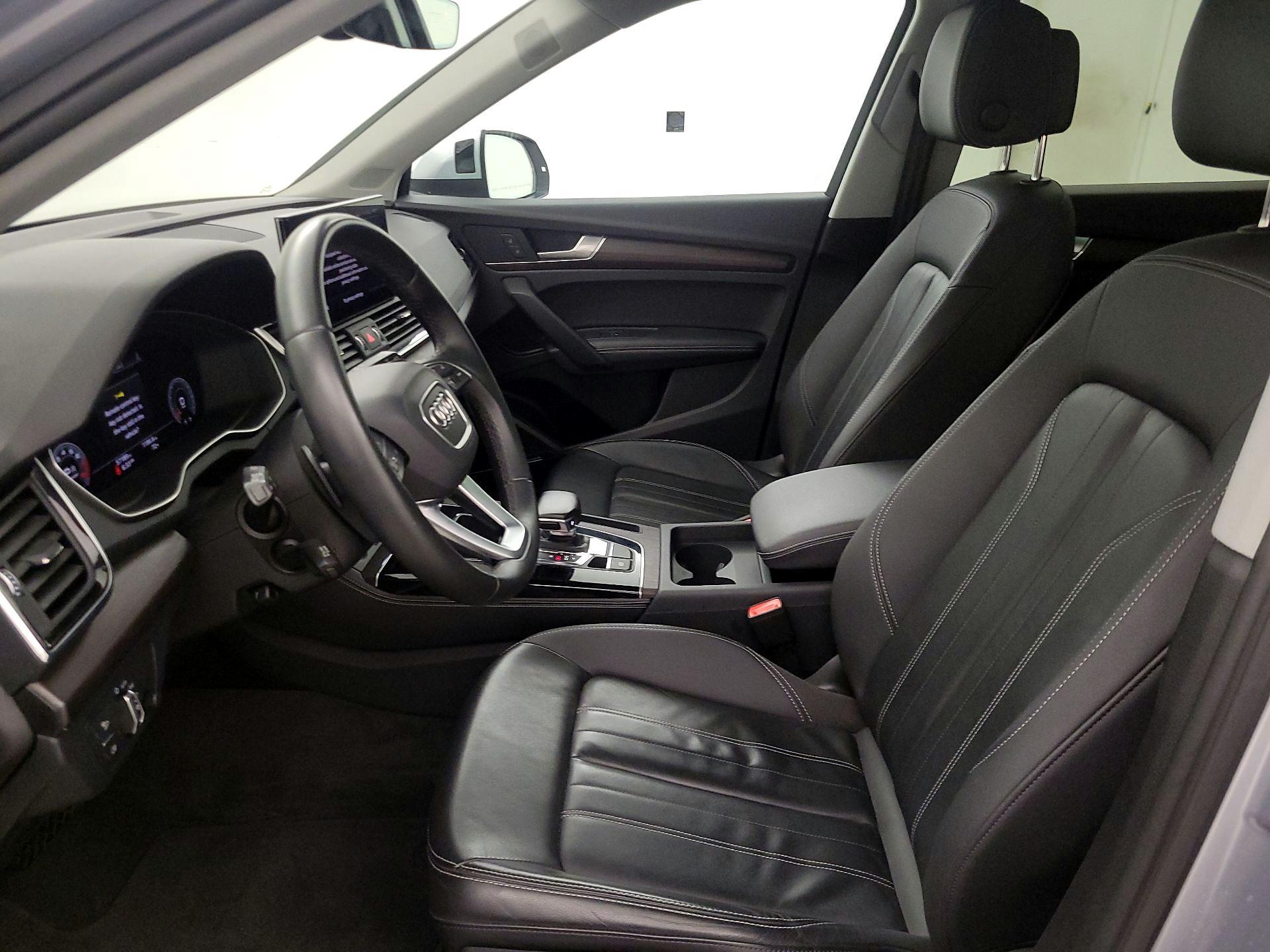 Thumbnail: 2023 Audi Q5 - 11