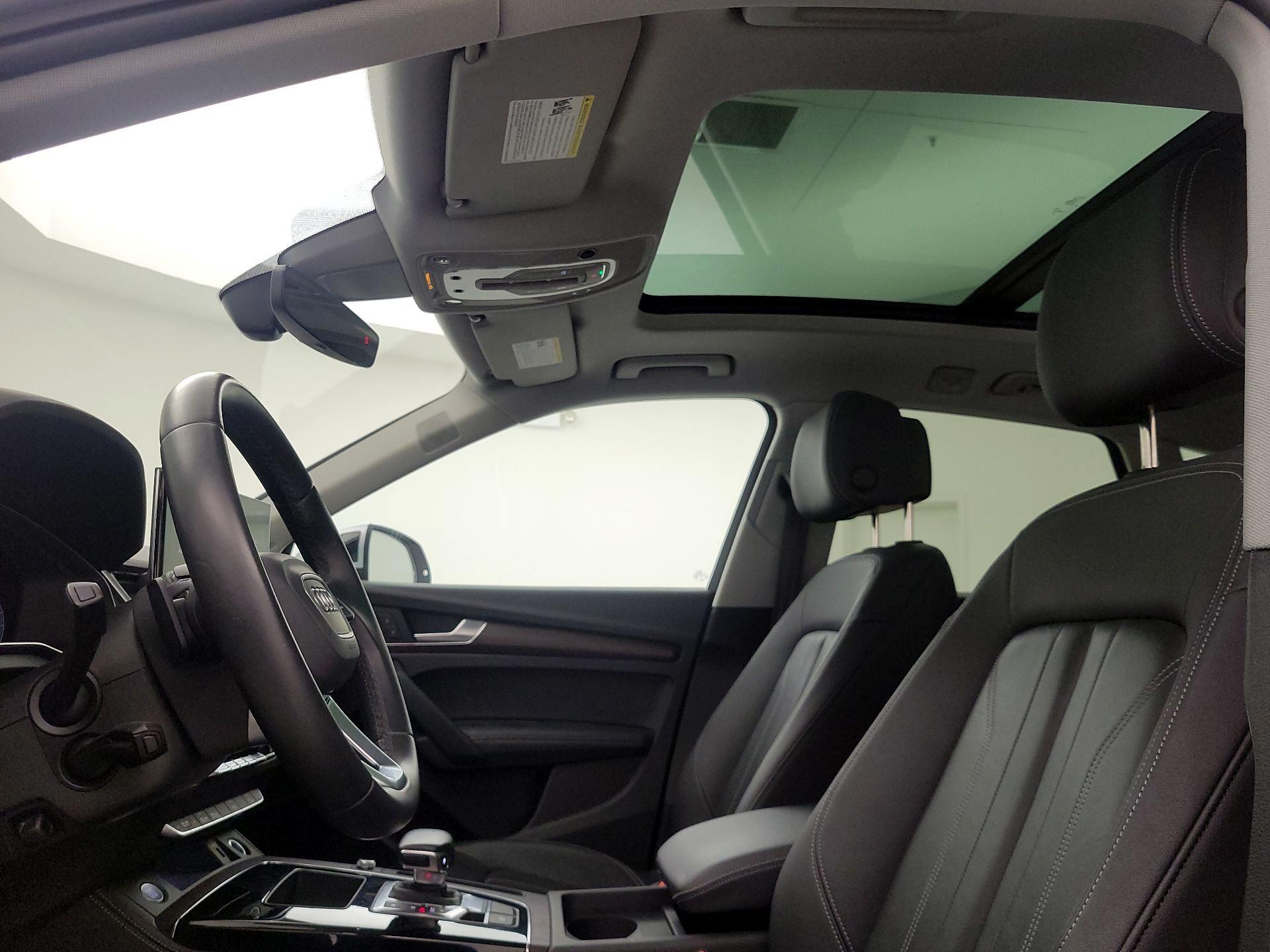Thumbnail: 2023 Audi Q5 - 19