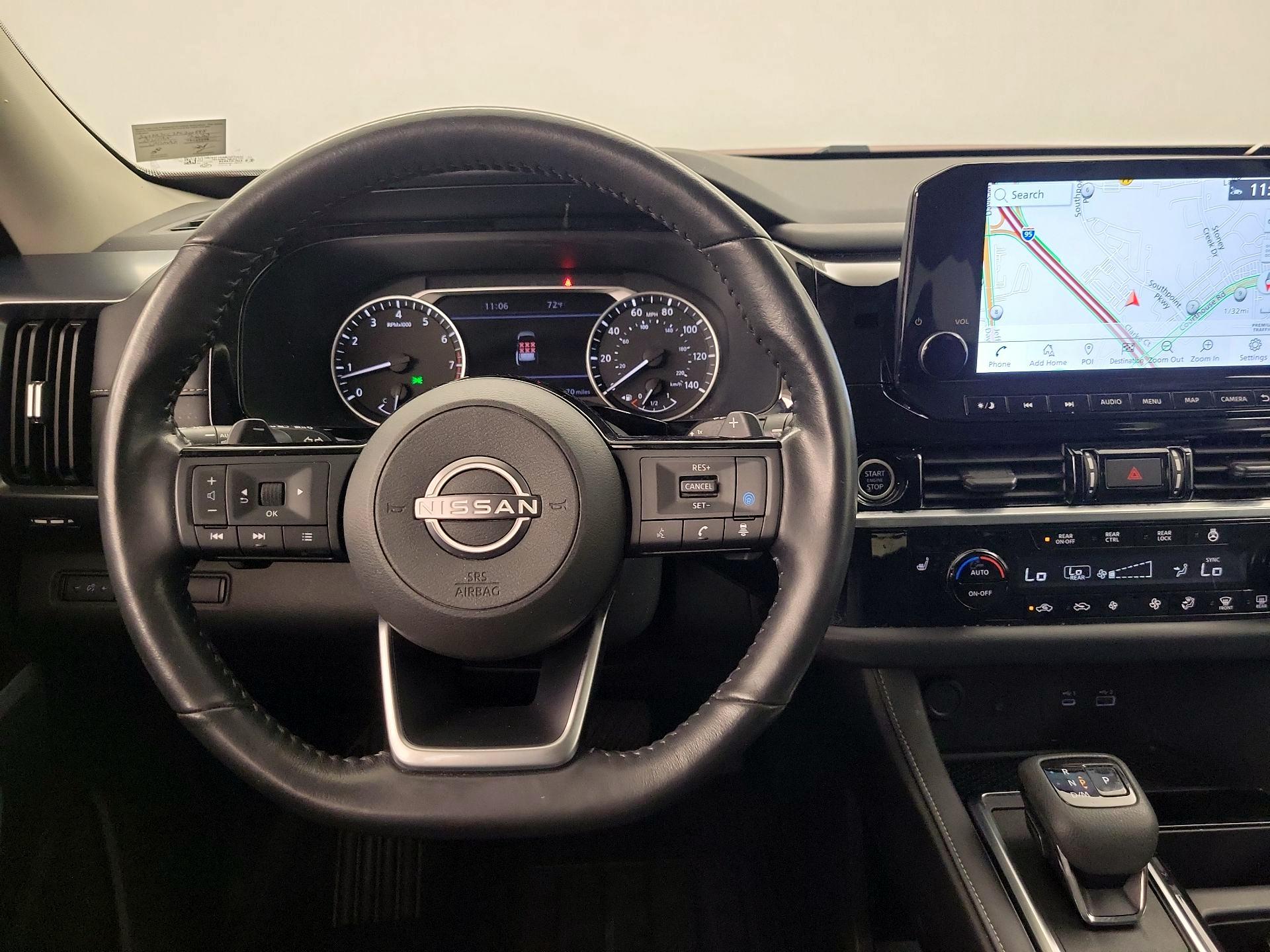 Thumbnail: 2023 Nissan Pathfinder - 10