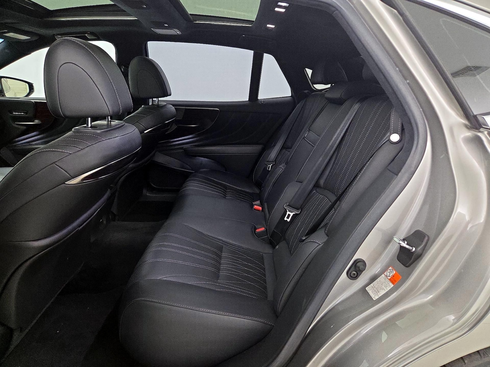 2019 Lexus LS Base - Photo 22