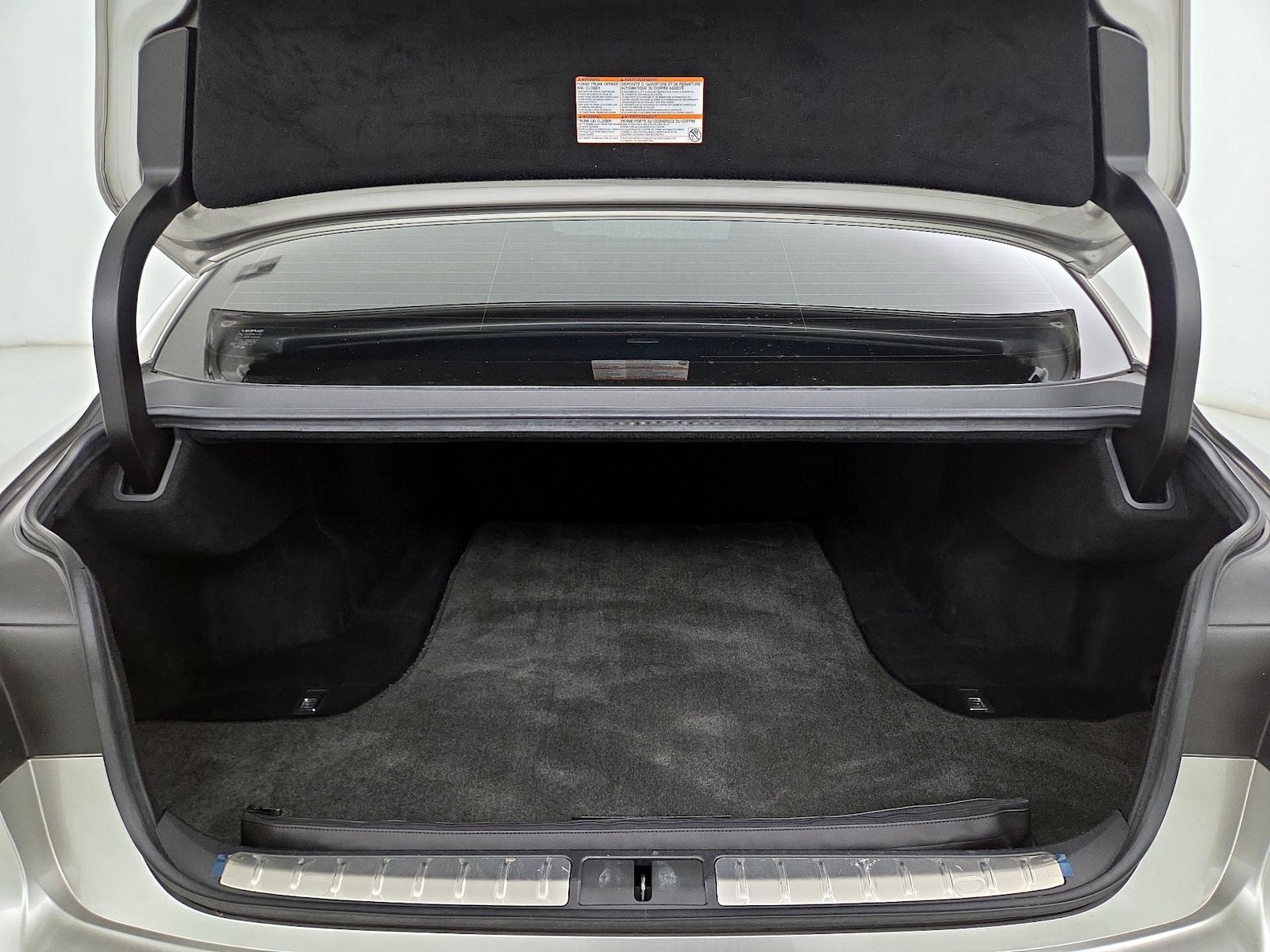 2019 Lexus LS Base - Photo 23
