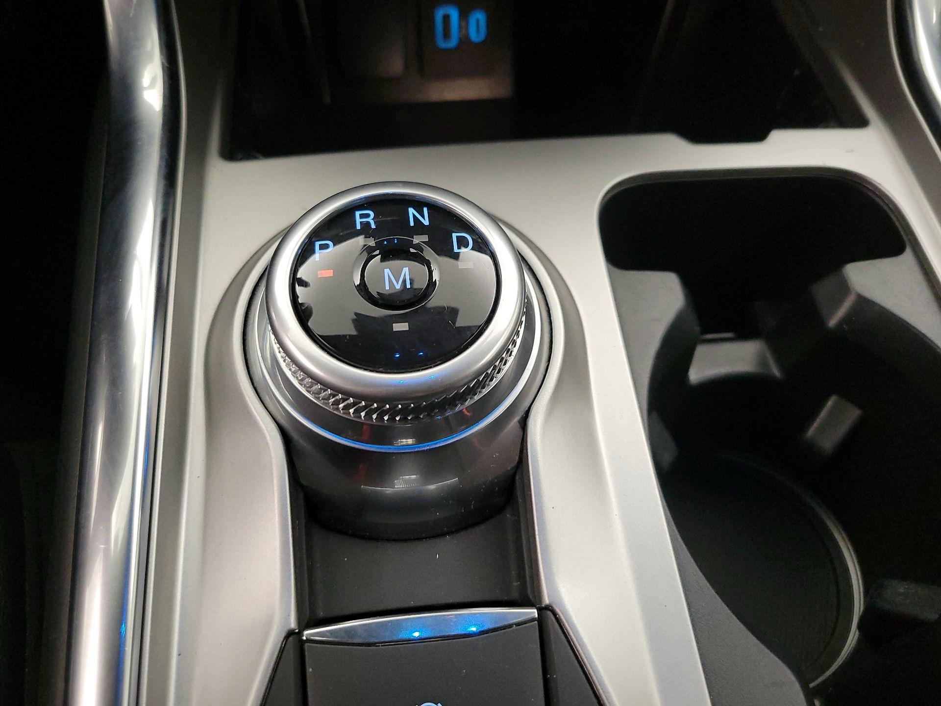 Thumbnail: 2020 Ford Explorer - 18