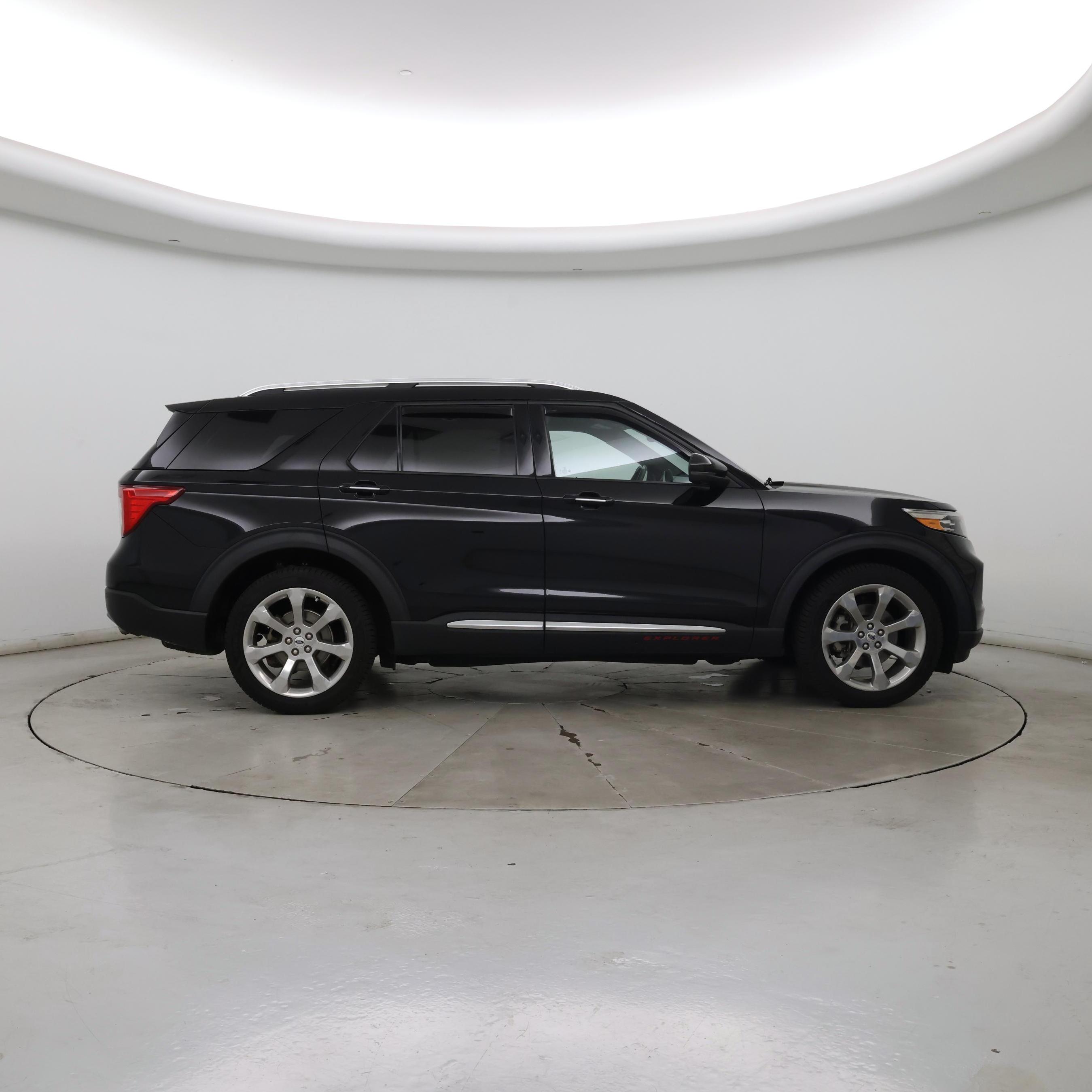 Thumbnail: 2020 Ford Explorer - 7