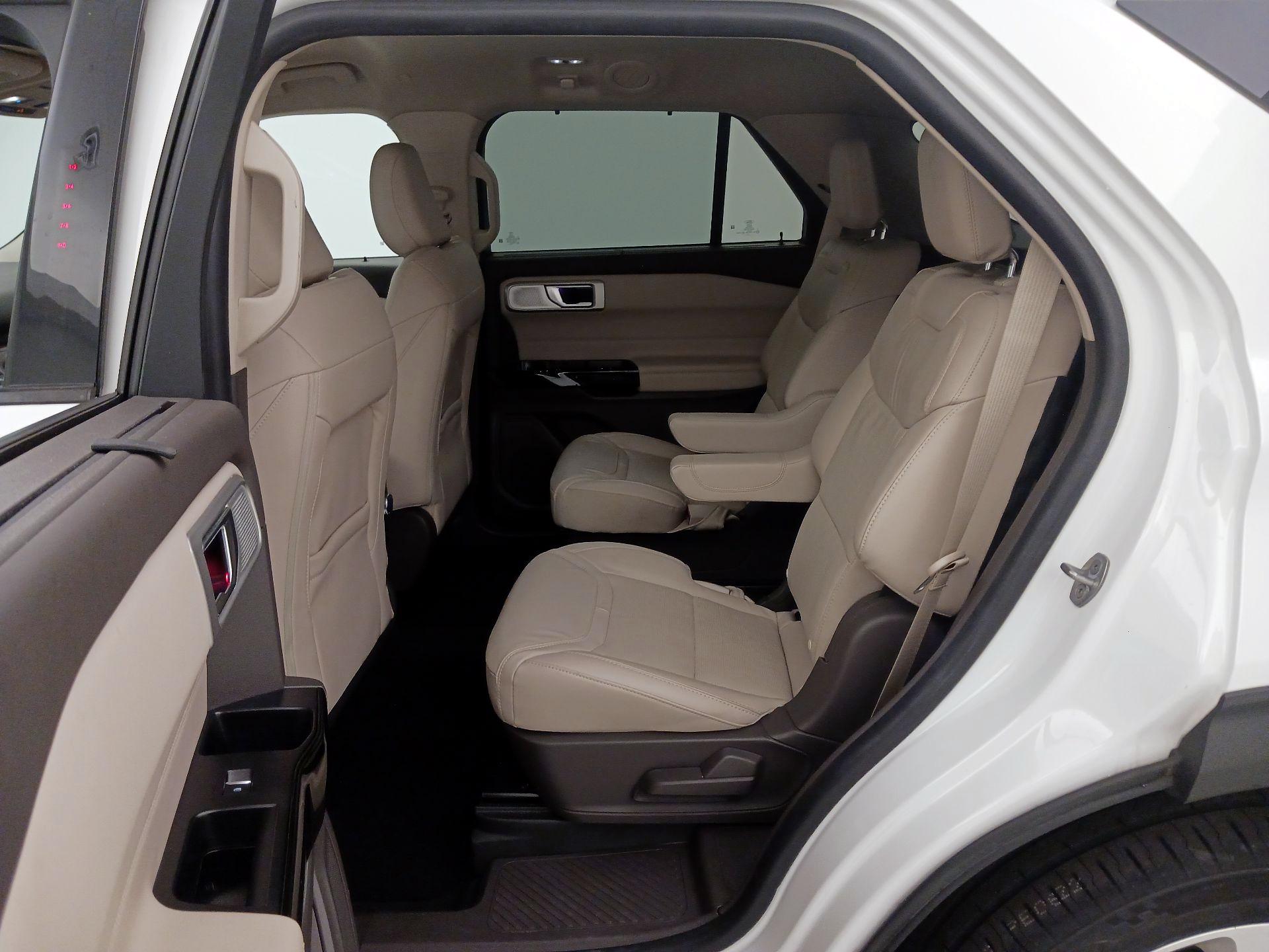 Thumbnail: 2022 Ford Explorer - 20