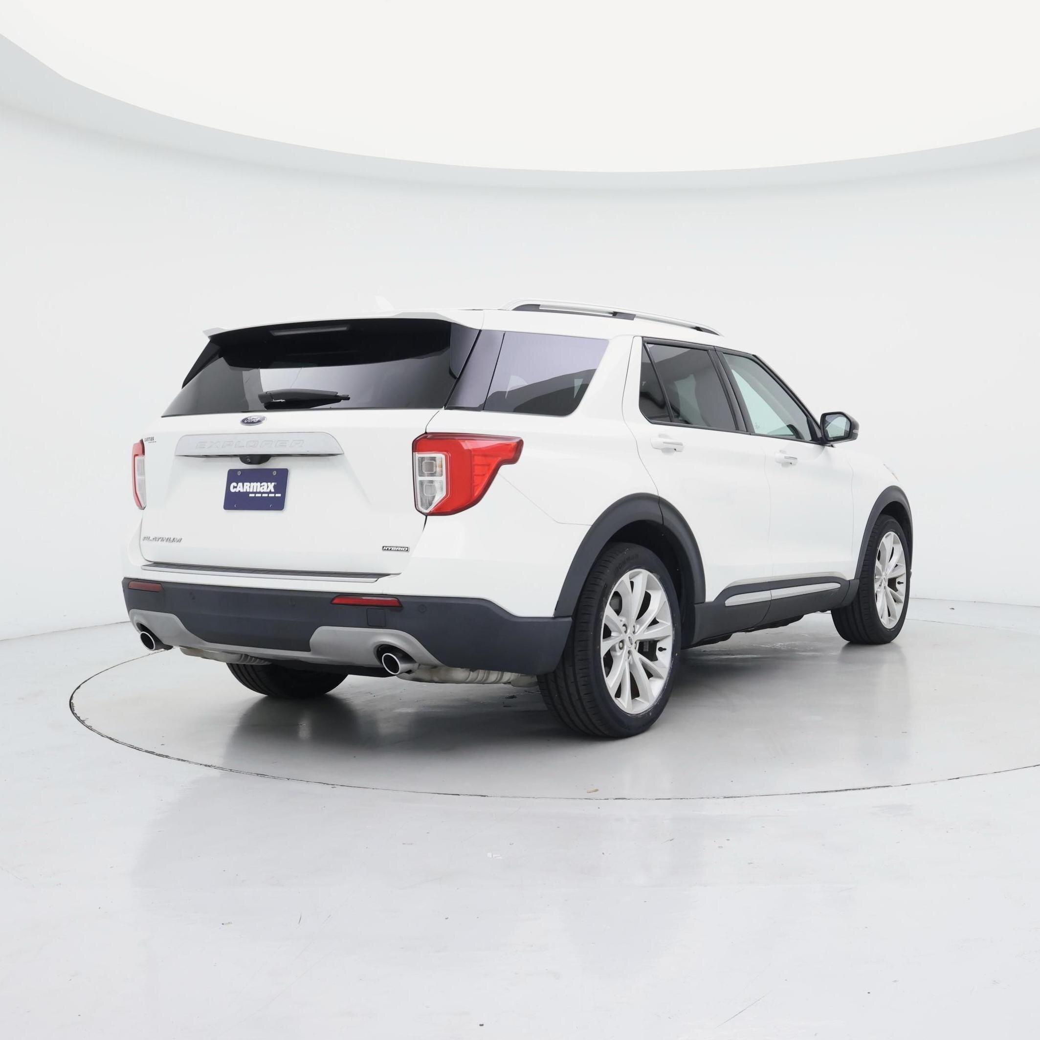 Thumbnail: 2022 Ford Explorer - 8