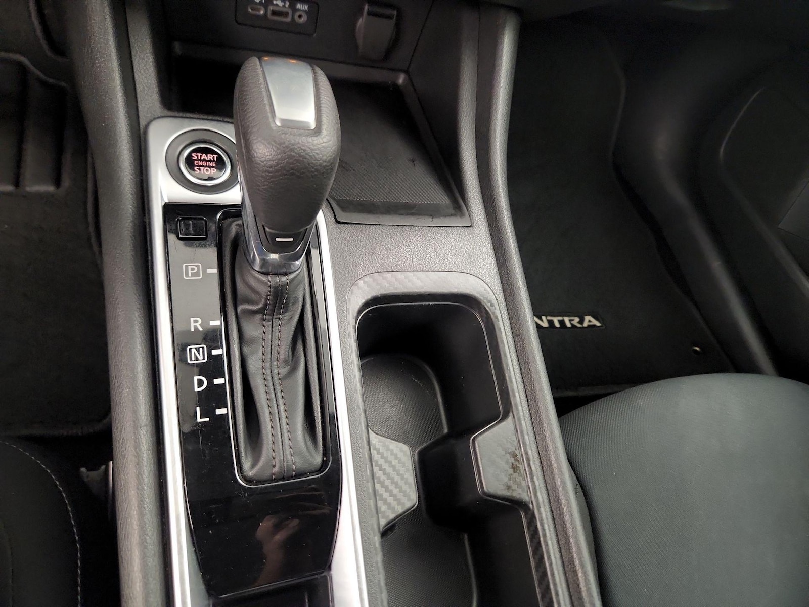 2022 Nissan Sentra SV - Photo 18