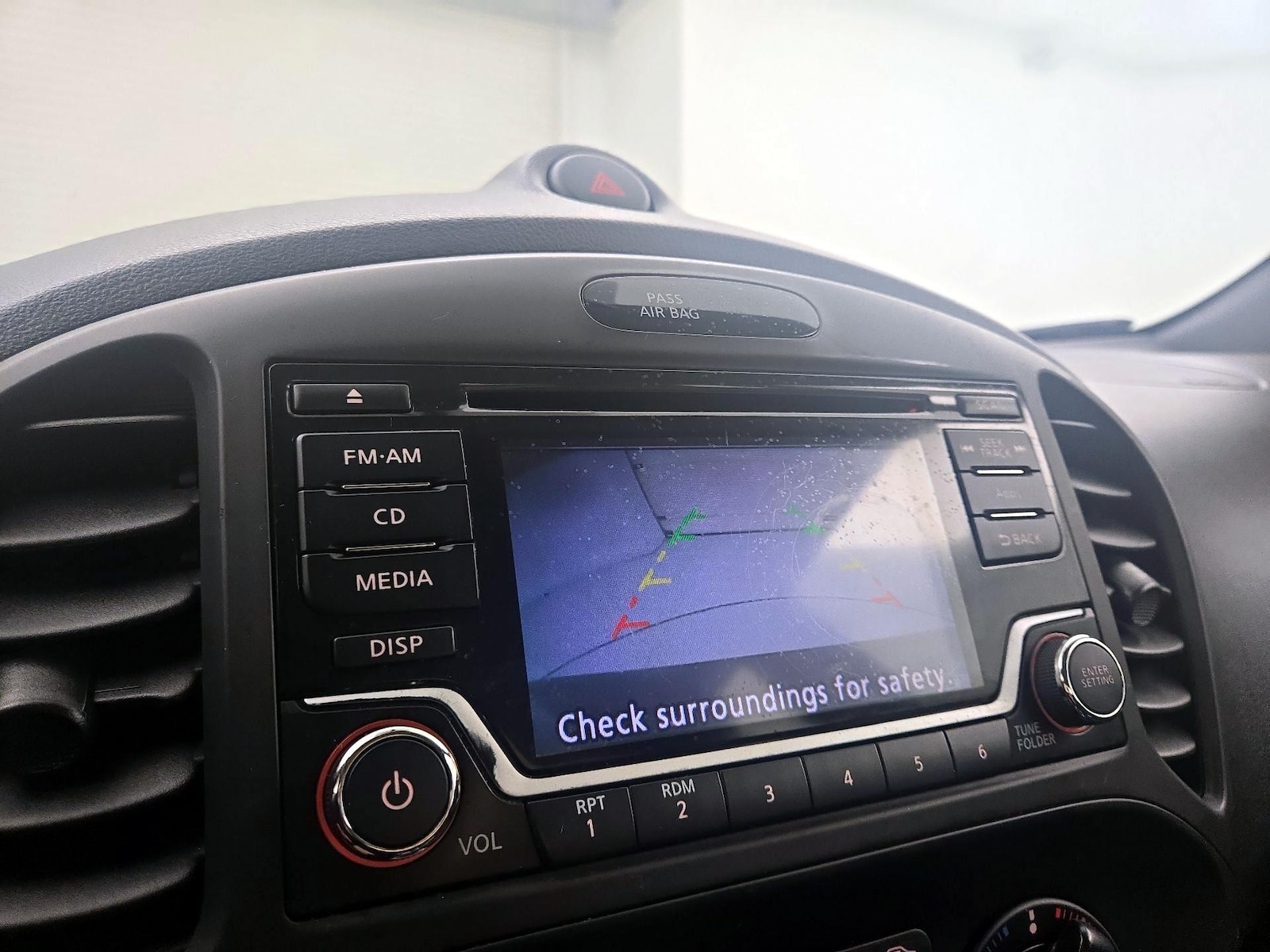 2016 Nissan Juke S - Photo 13