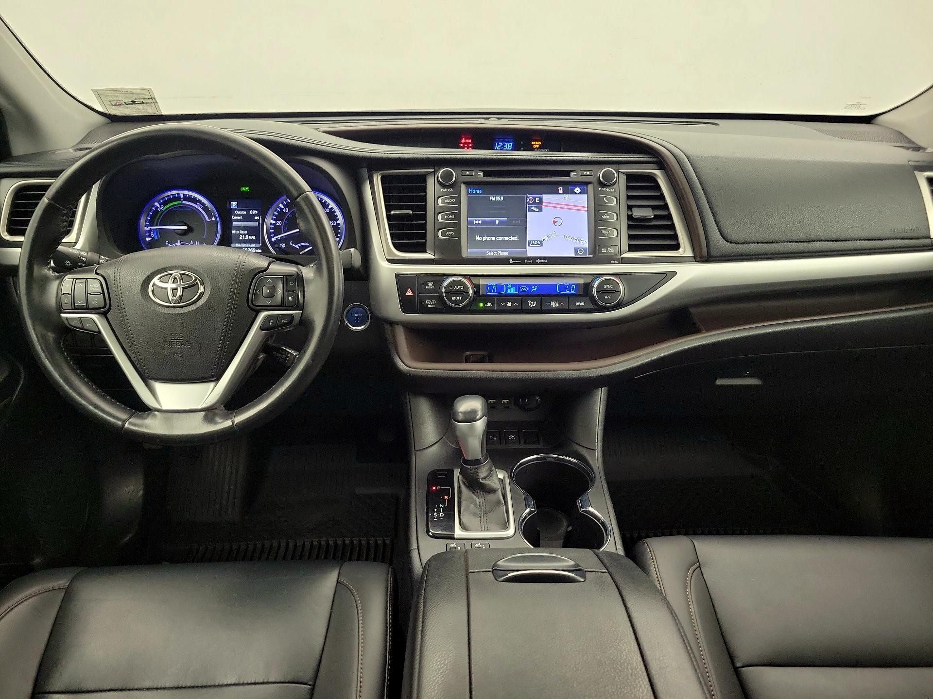 Thumbnail: 2019 Toyota Highlander - 9