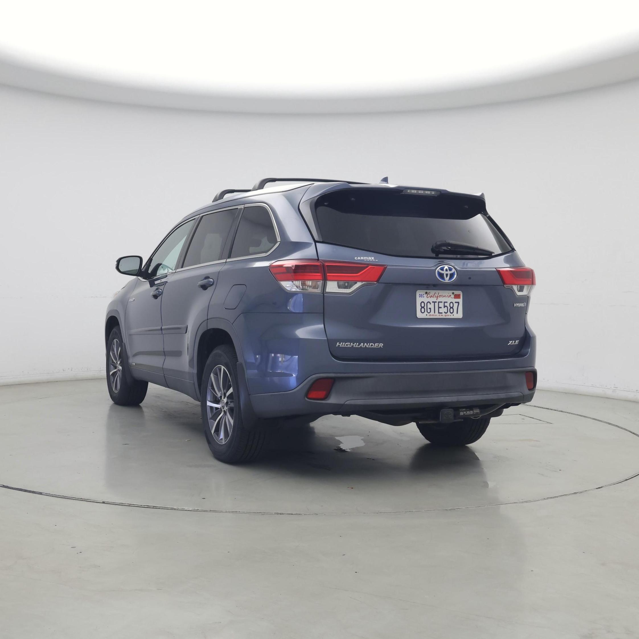 Thumbnail: 2019 Toyota Highlander - 2