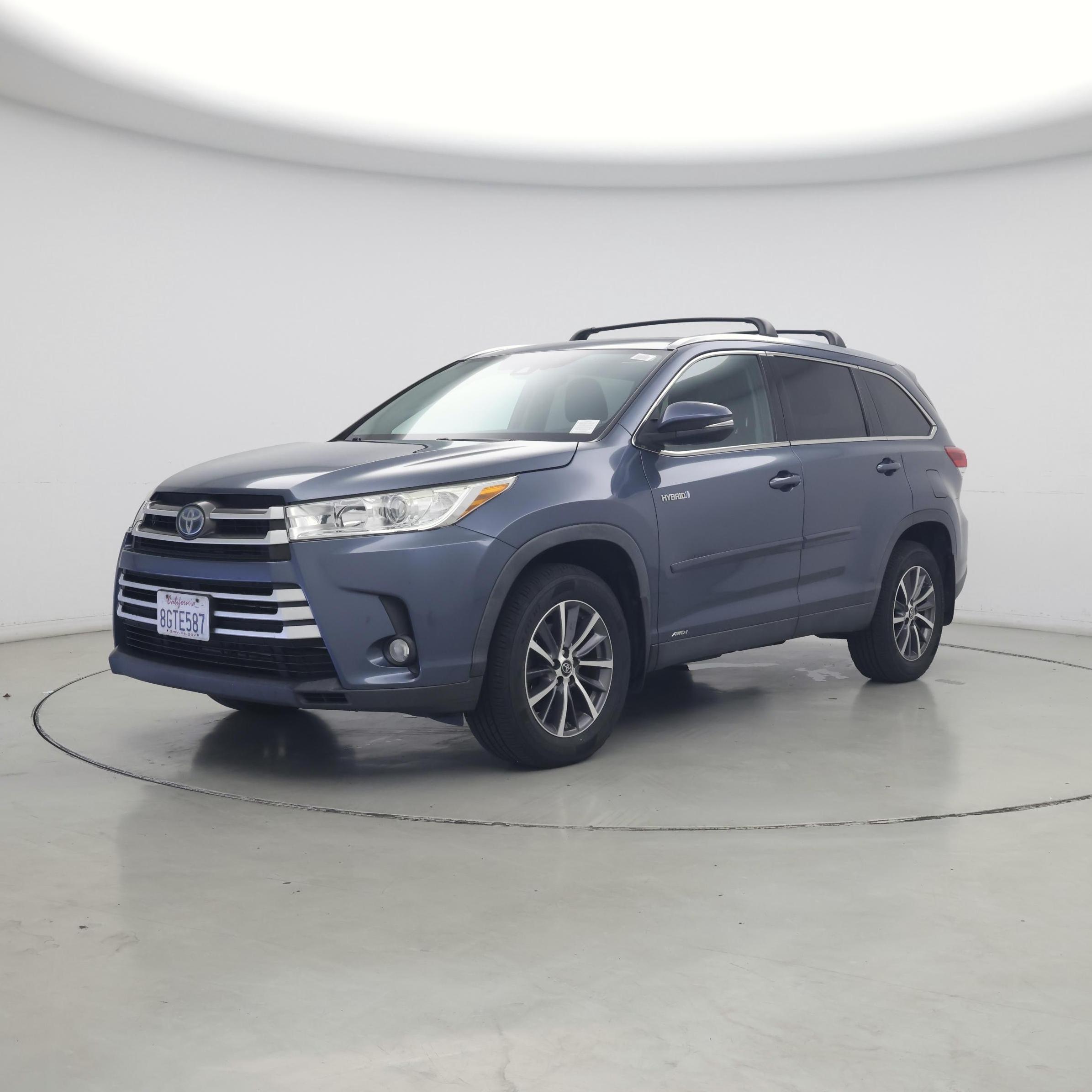 Thumbnail: 2019 Toyota Highlander - 4