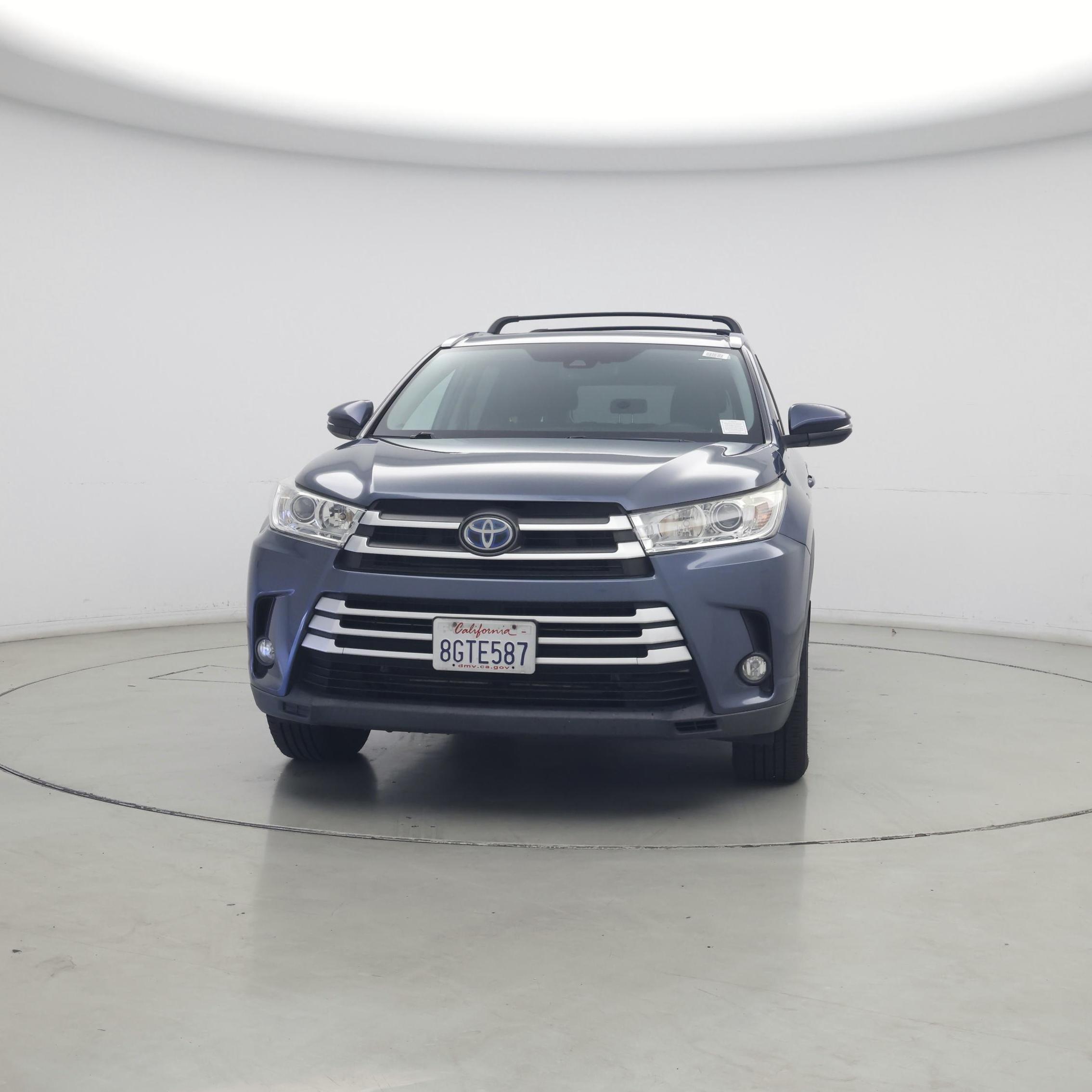 Thumbnail: 2019 Toyota Highlander - 5