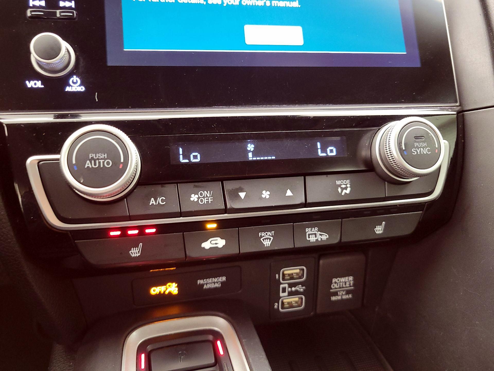 Thumbnail: 2019 Honda Insight - 17