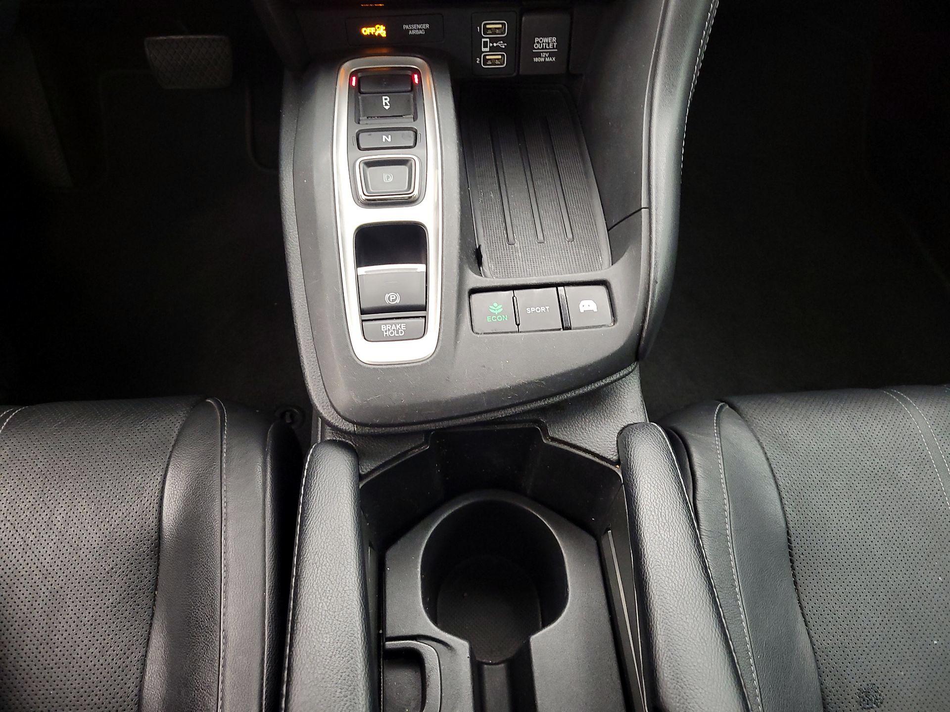 Thumbnail: 2019 Honda Insight - 18