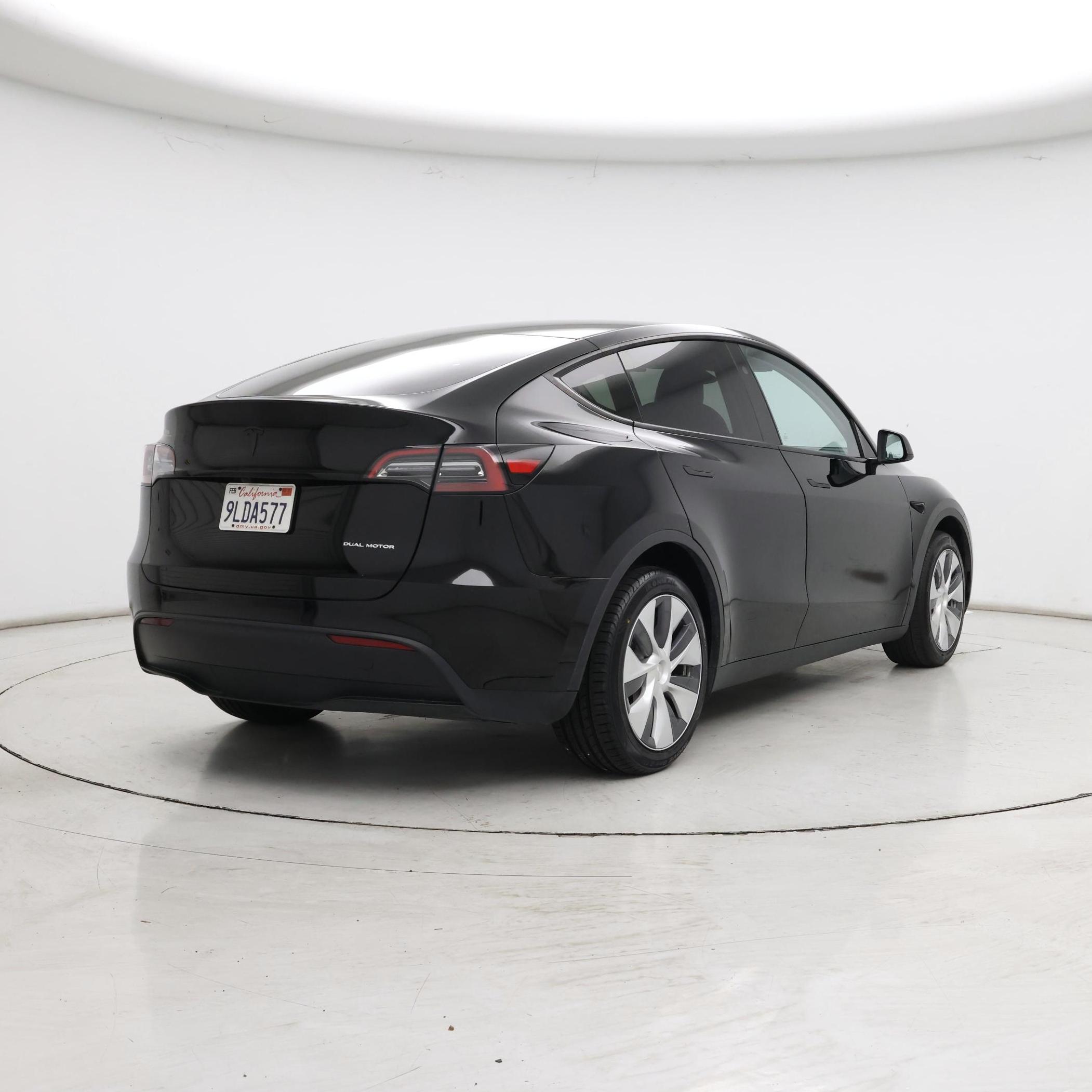 Thumbnail: 2024 Tesla Model Y - 8