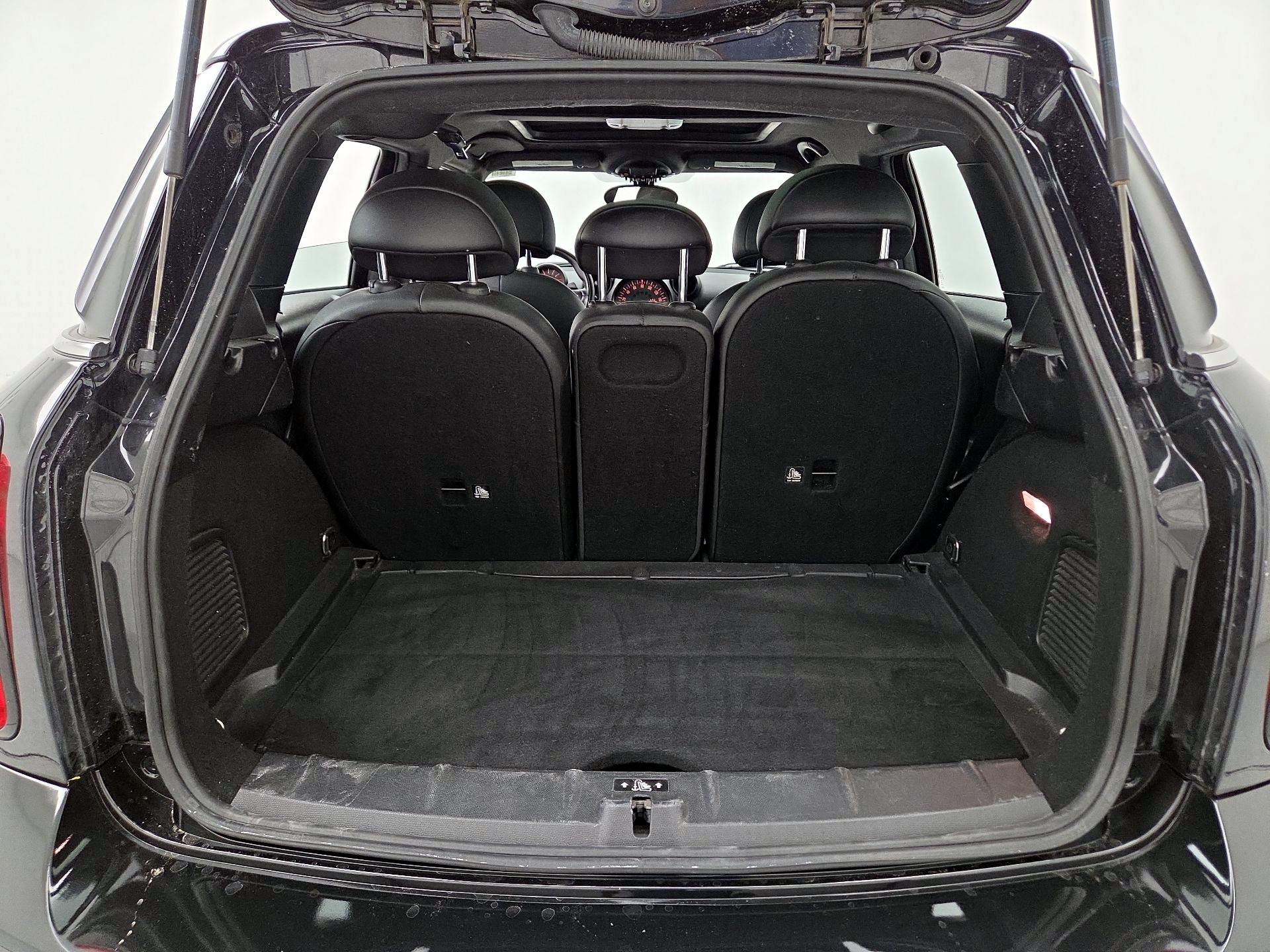 Thumbnail: 2016 MINI Cooper Countryman - 18