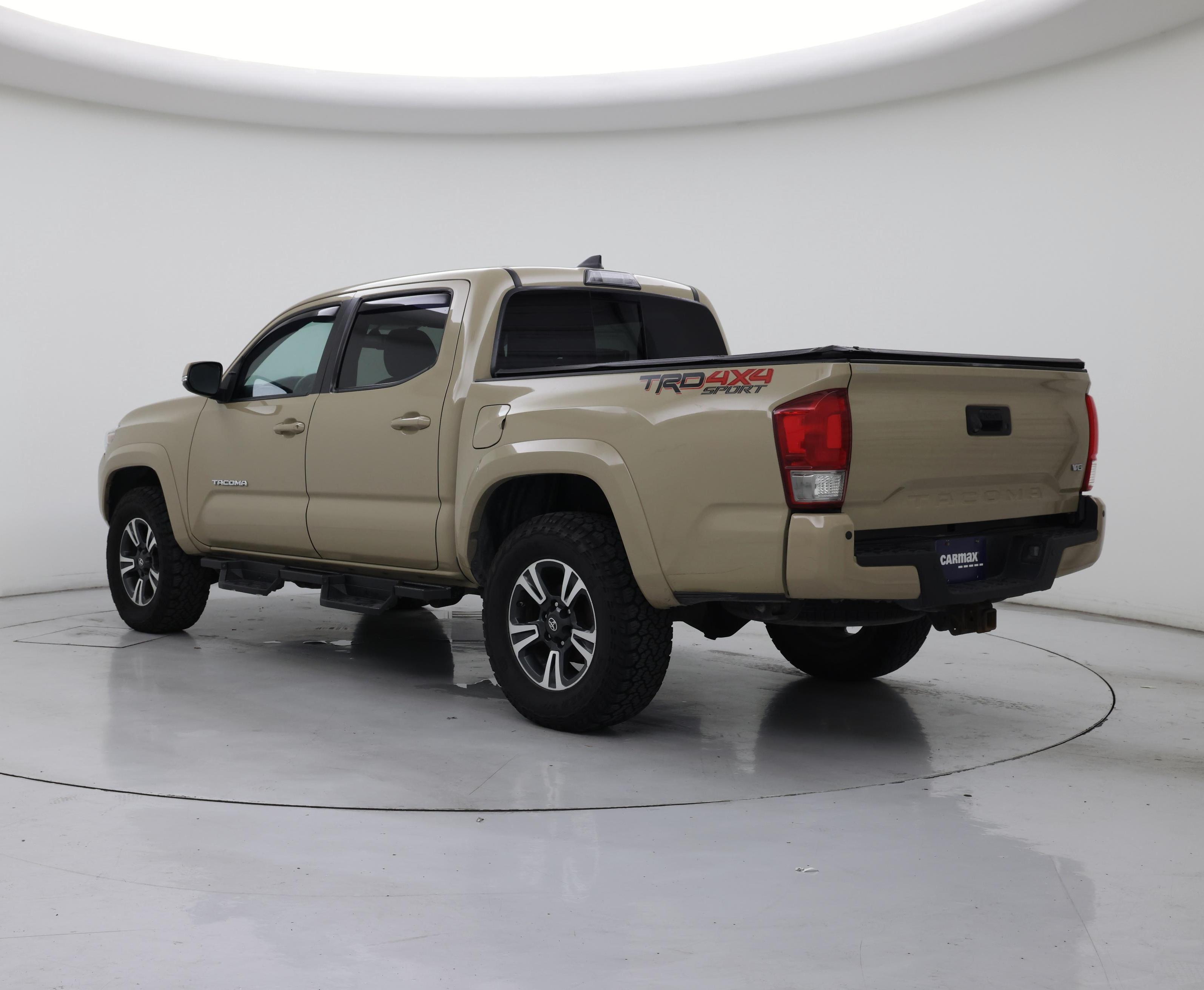 Thumbnail: 2017 Toyota Tacoma - 2