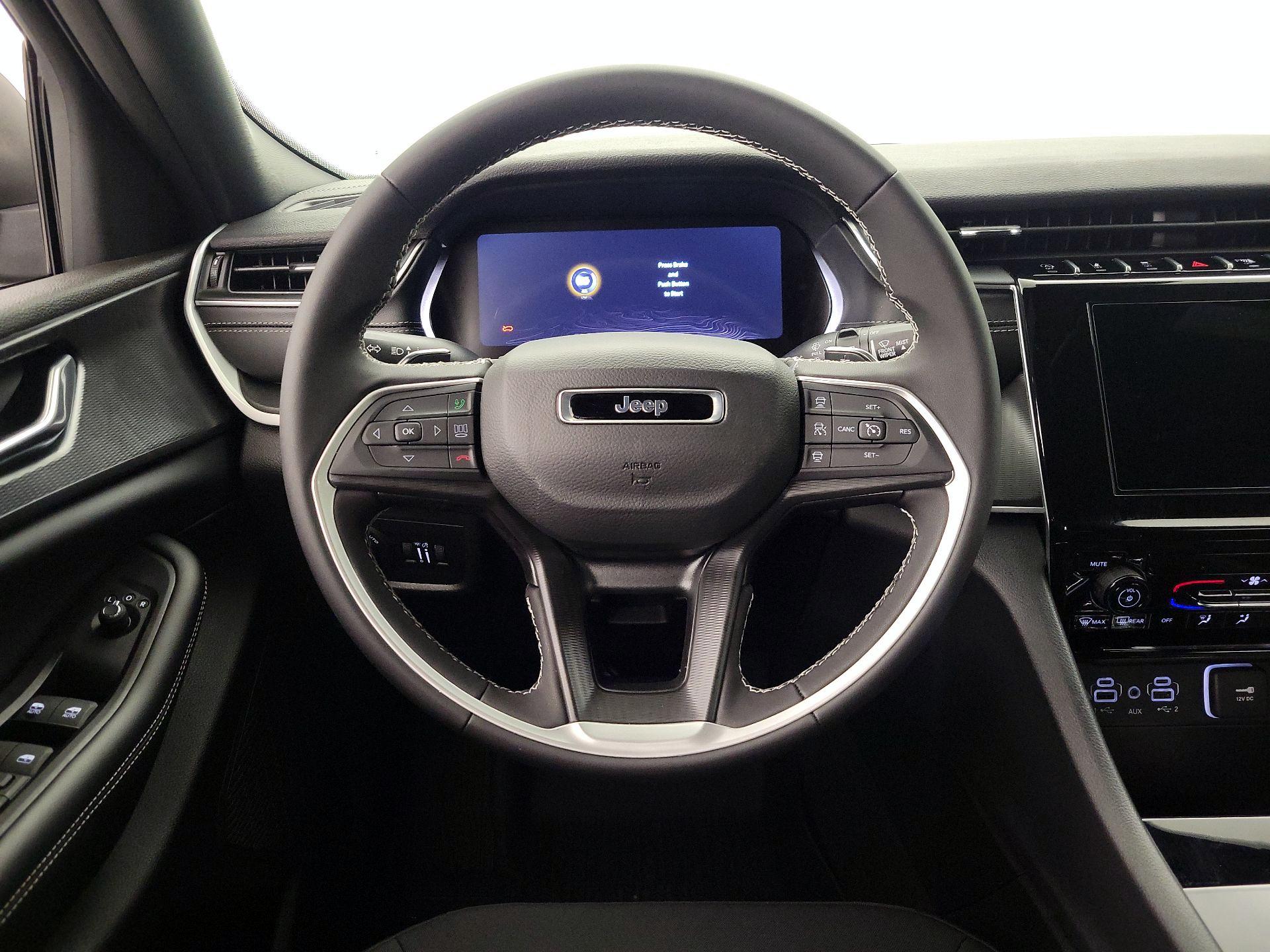Thumbnail: 2026 Jeep Grand Cherokee - 10