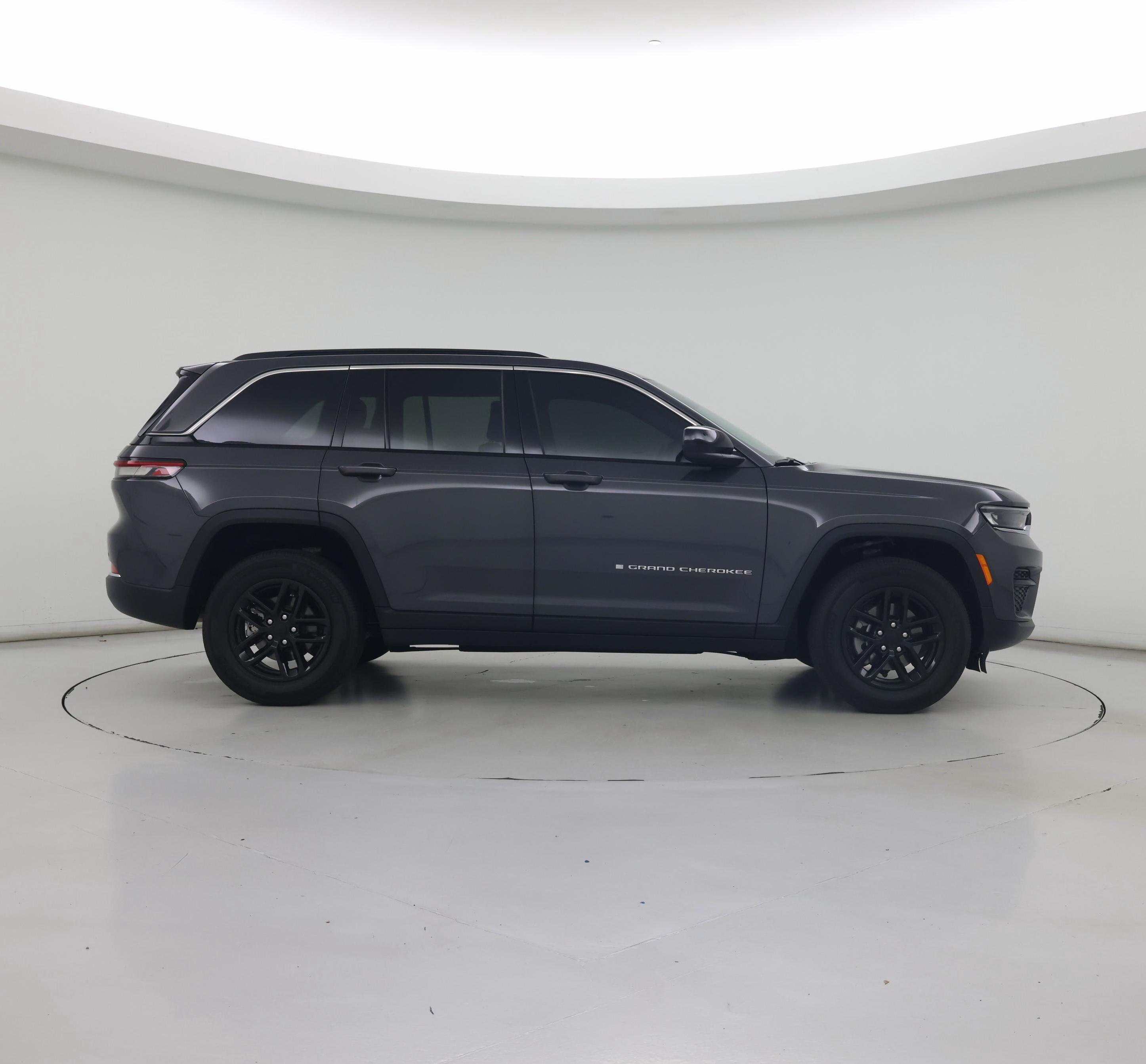 Thumbnail: 2026 Jeep Grand Cherokee - 7