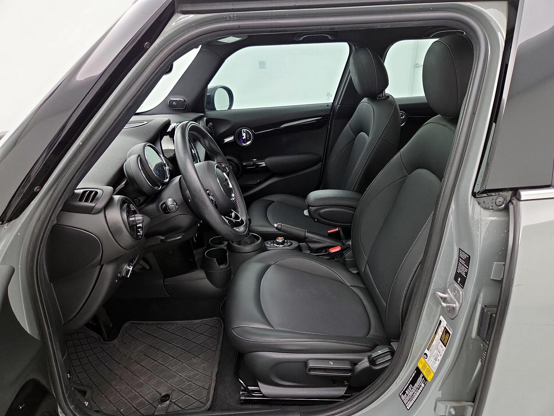 Thumbnail: 2020 MINI Cooper Hardtop - 11