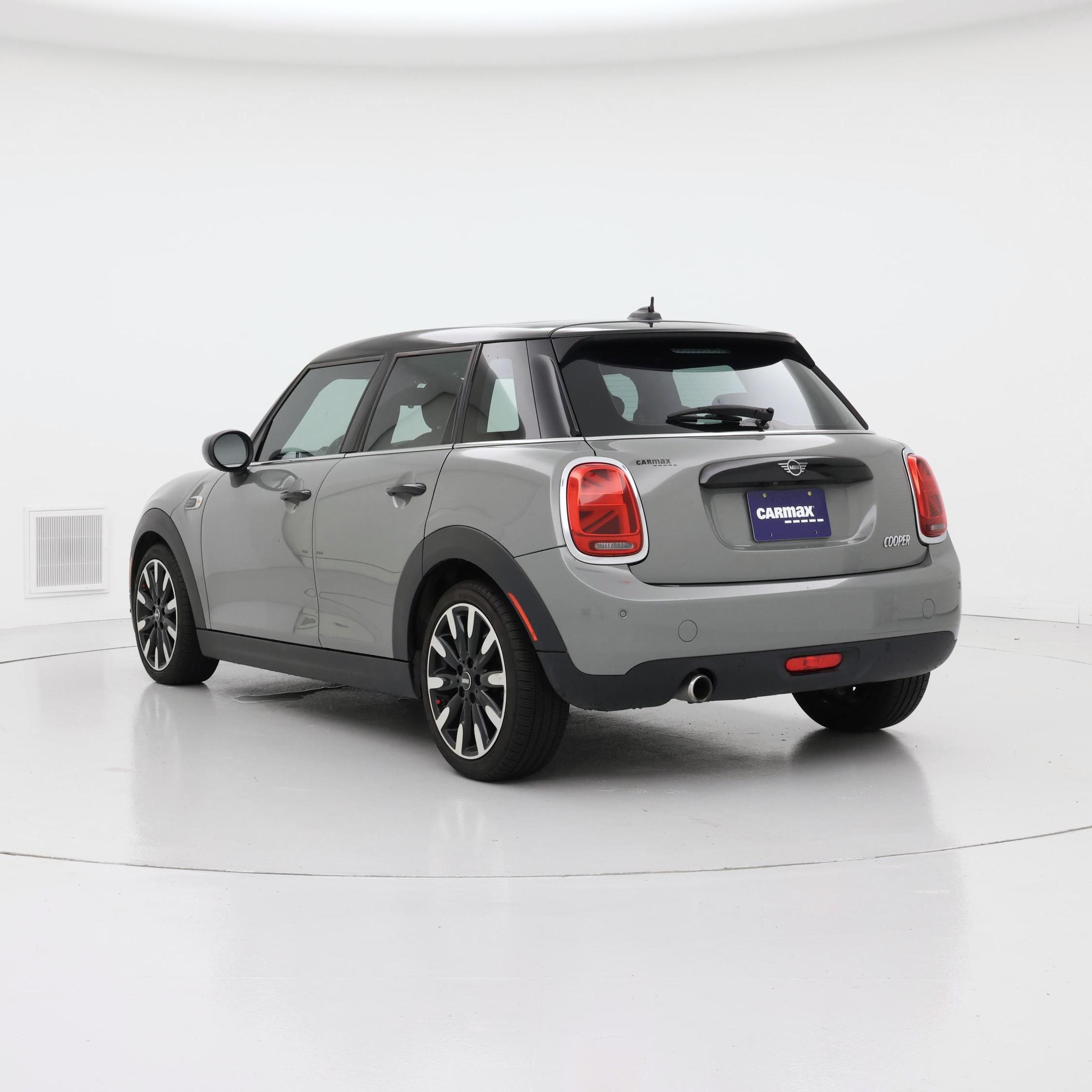 Thumbnail: 2020 MINI Cooper Hardtop - 2