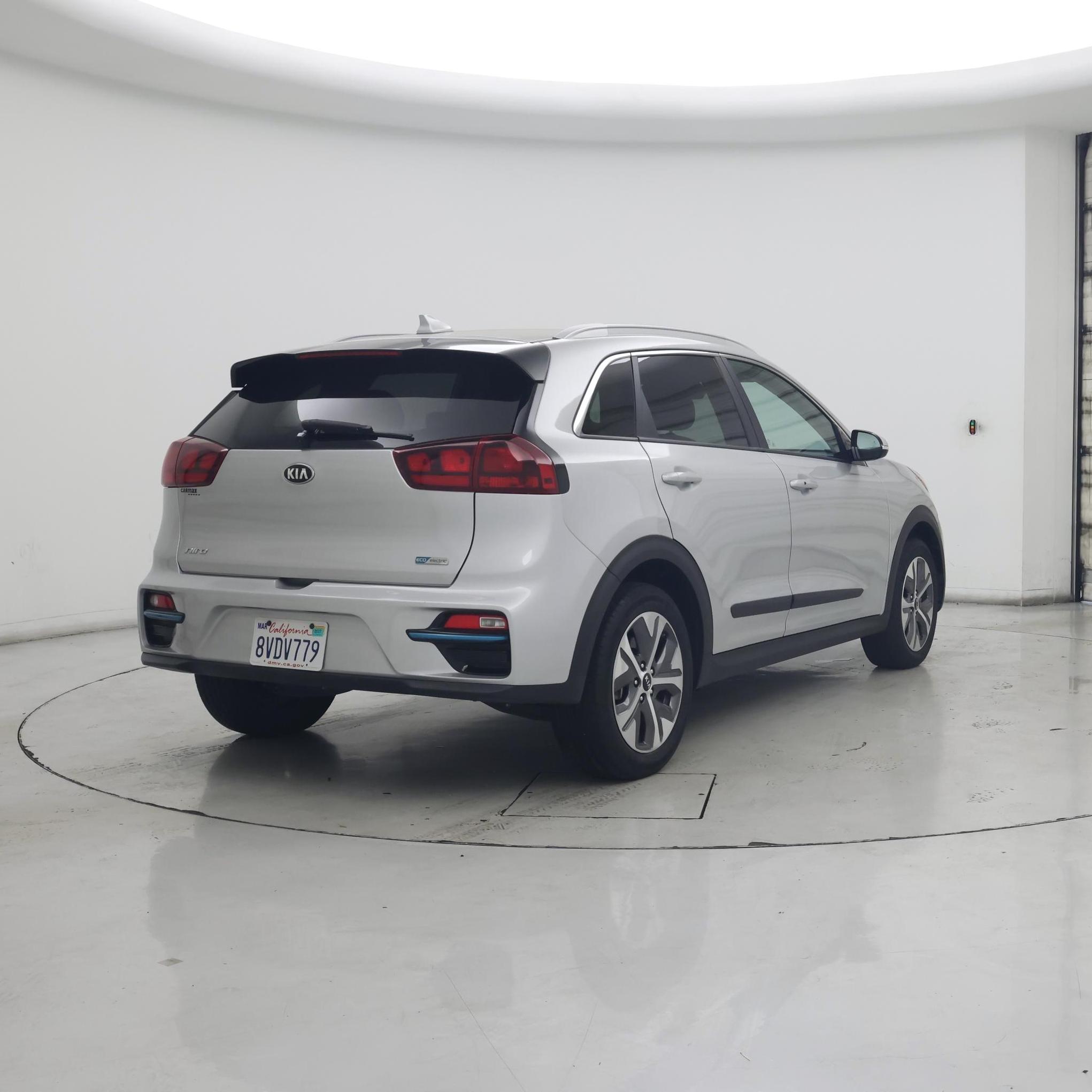 Thumbnail: 2020 Kia Niro - 8
