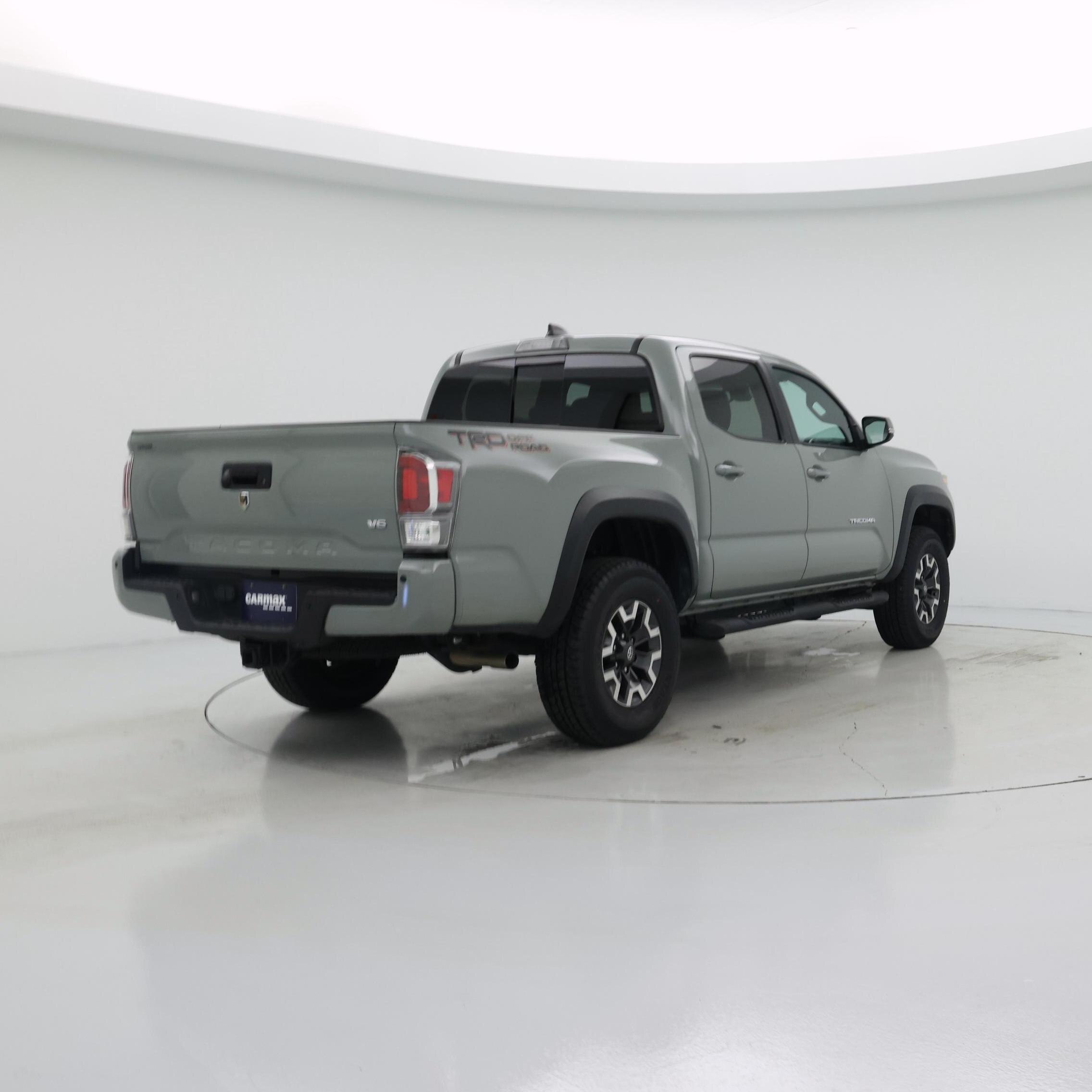 Thumbnail: 2023 Toyota Tacoma - 8