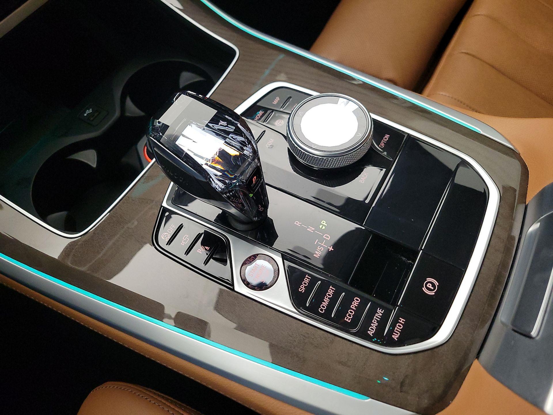 Thumbnail: 2022 BMW X5 - 18
